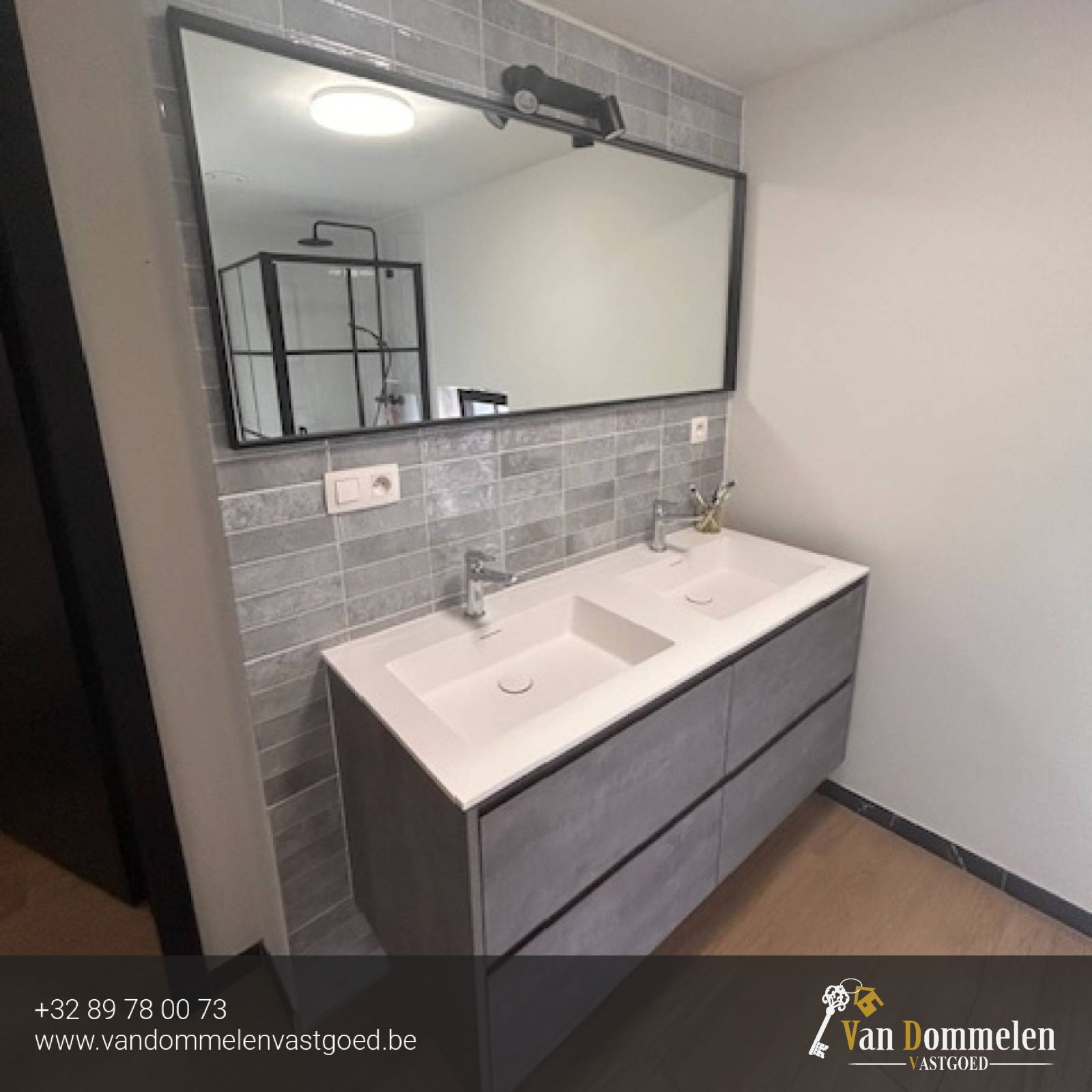 TE HUUR: Recent gerenoveerde woning in sfeervol woonerf Hoeve Het Kruis te Gruitrode (Oudsbergen) foto 3