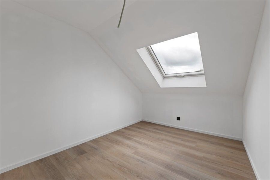 EXCLUSIEF WONEN IN EEN GERESTAUREERDE VIERKANTSHOEVE foto 44