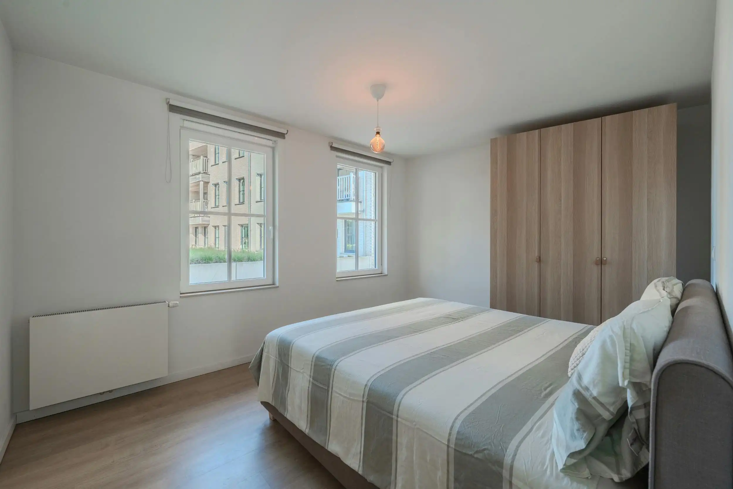 Recent appartement met twee slaapkamers en zonnige tuin foto 7
