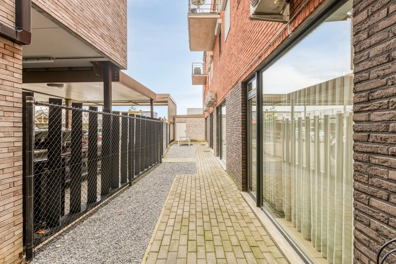 Ruim handelspand te huur in centrum Tessenderlo foto 20