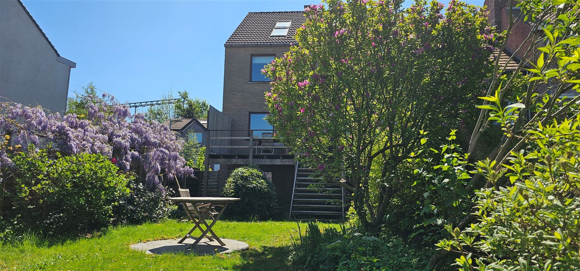 Aangename bel-etage woning met tuin foto 23