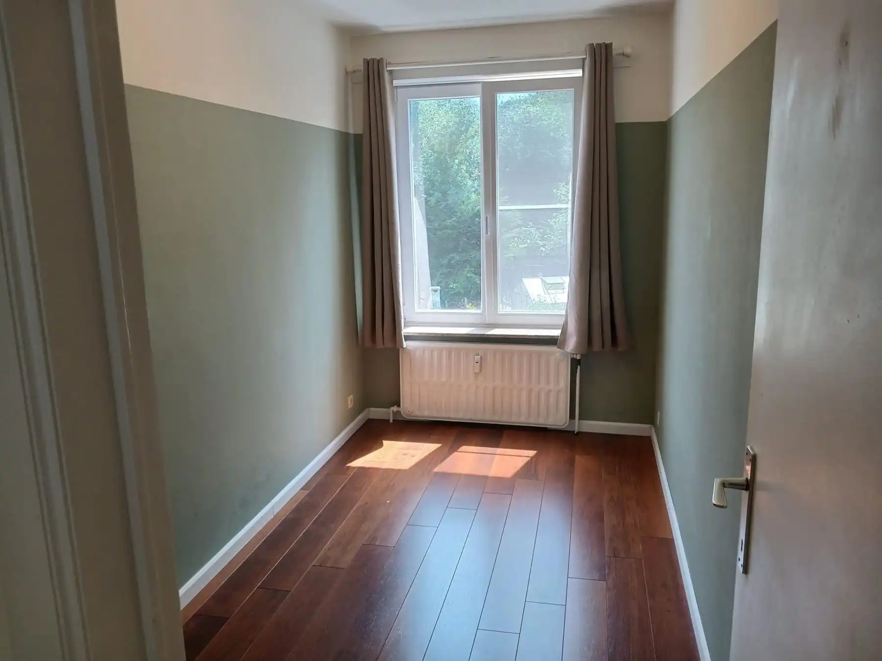INSTAPKLAAR APPARTEMENT INCLUSIEF GARAGE  foto 7