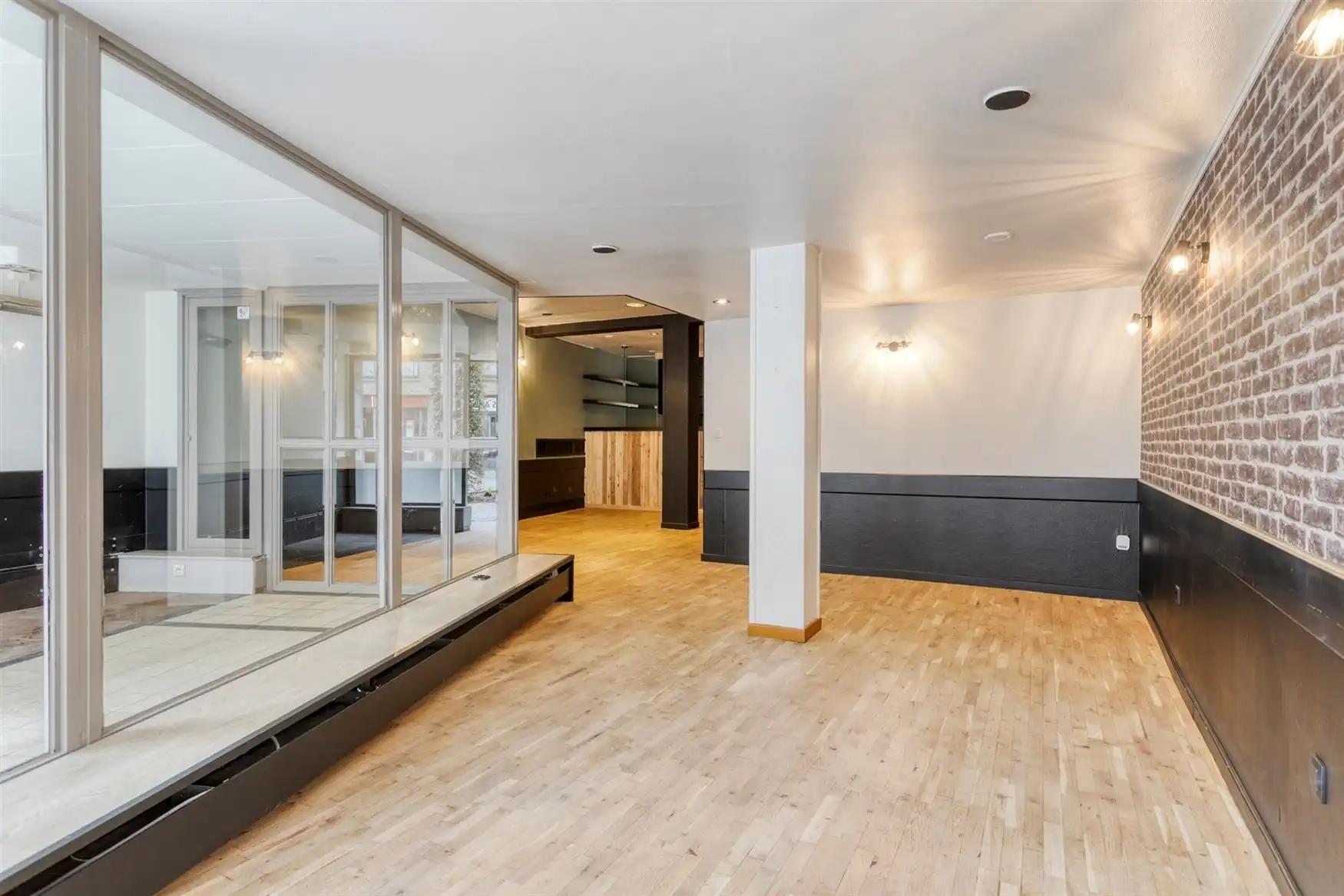 Handelspand op topligging foto 4