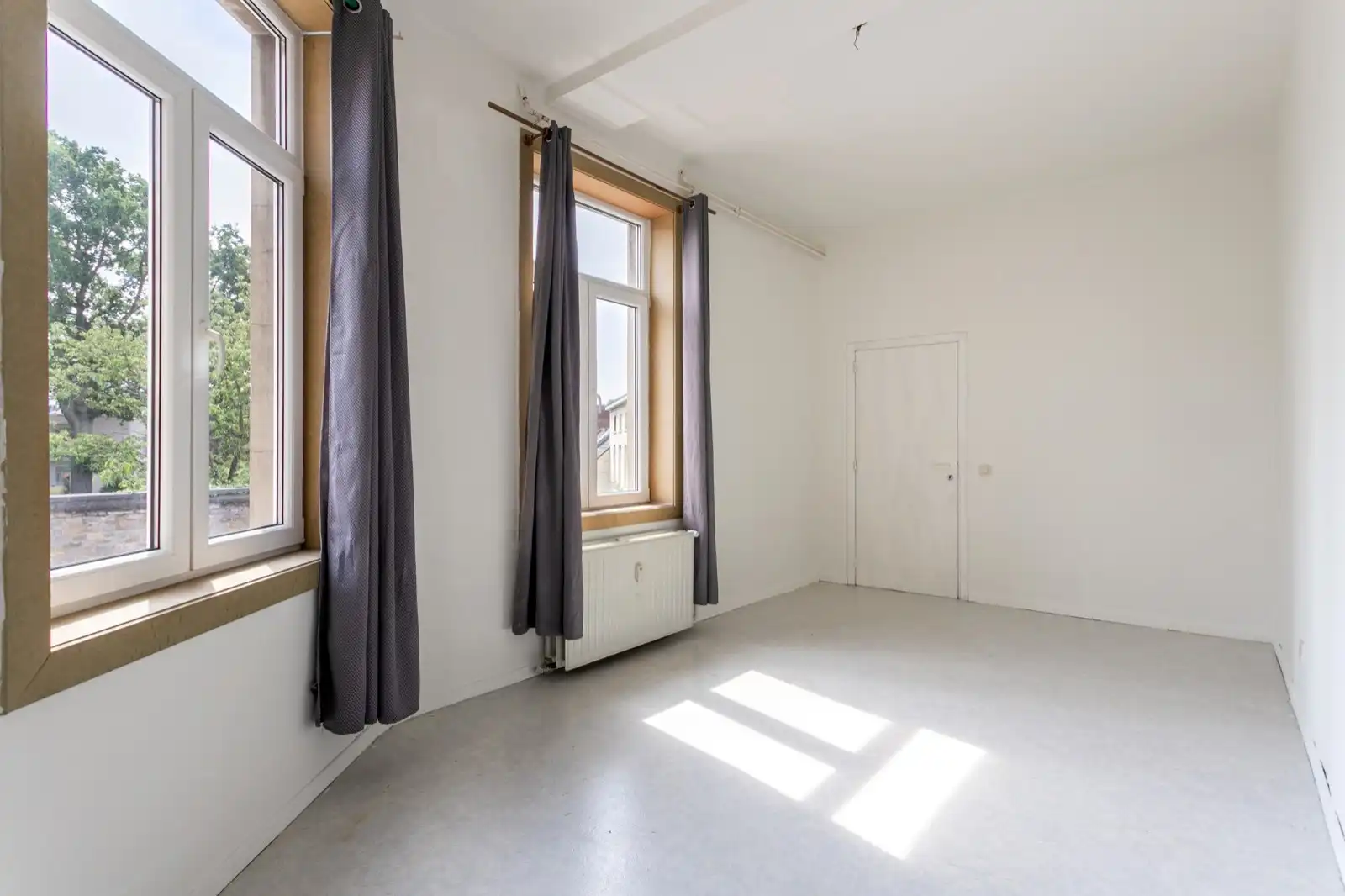 Opbrengsteigendom met 2 vergunde appartementen en kelders in het centrum van Halle foto 11