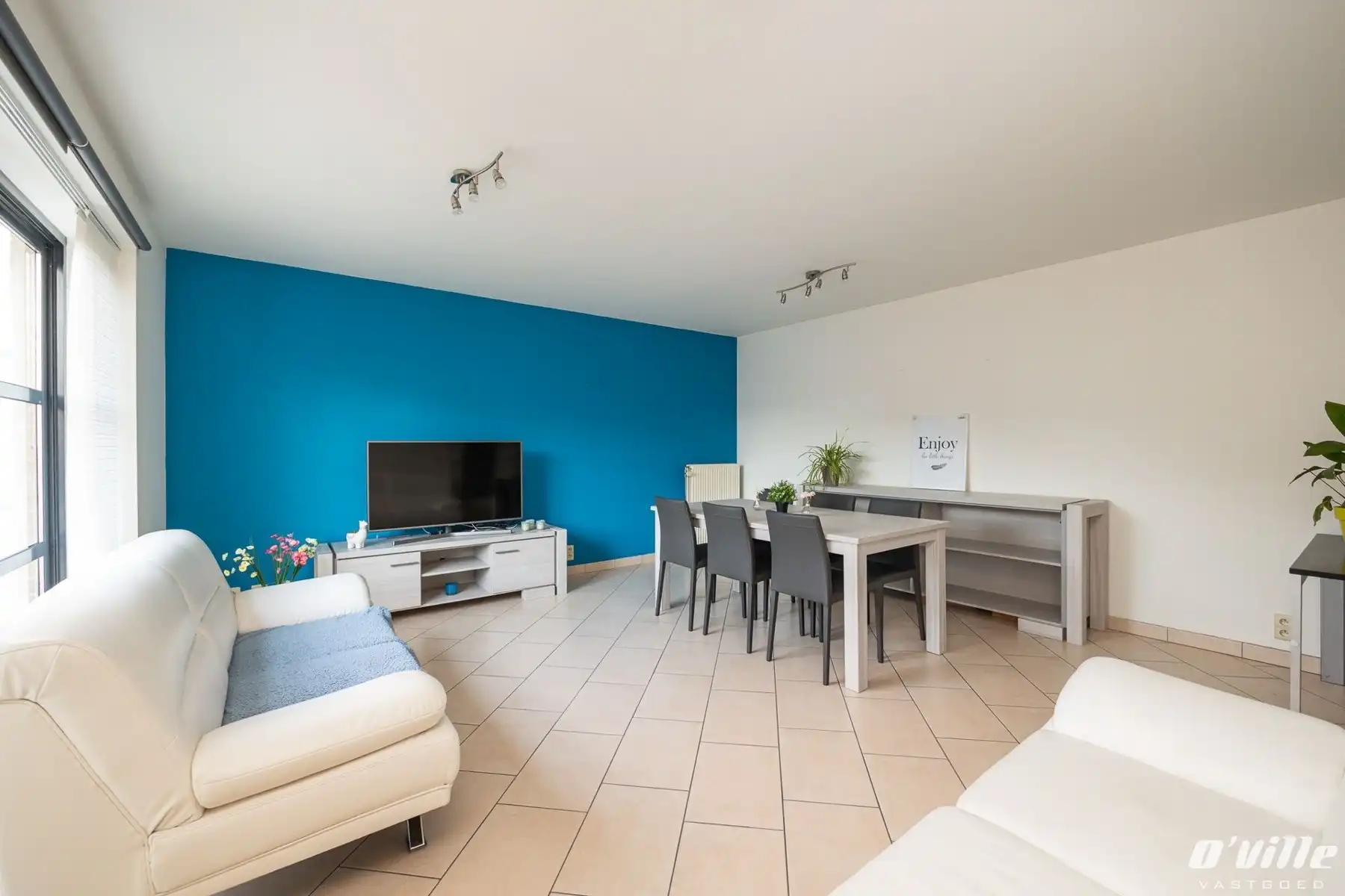 Stijlvol appartement modern, comfortabel met garage en kelder foto 4