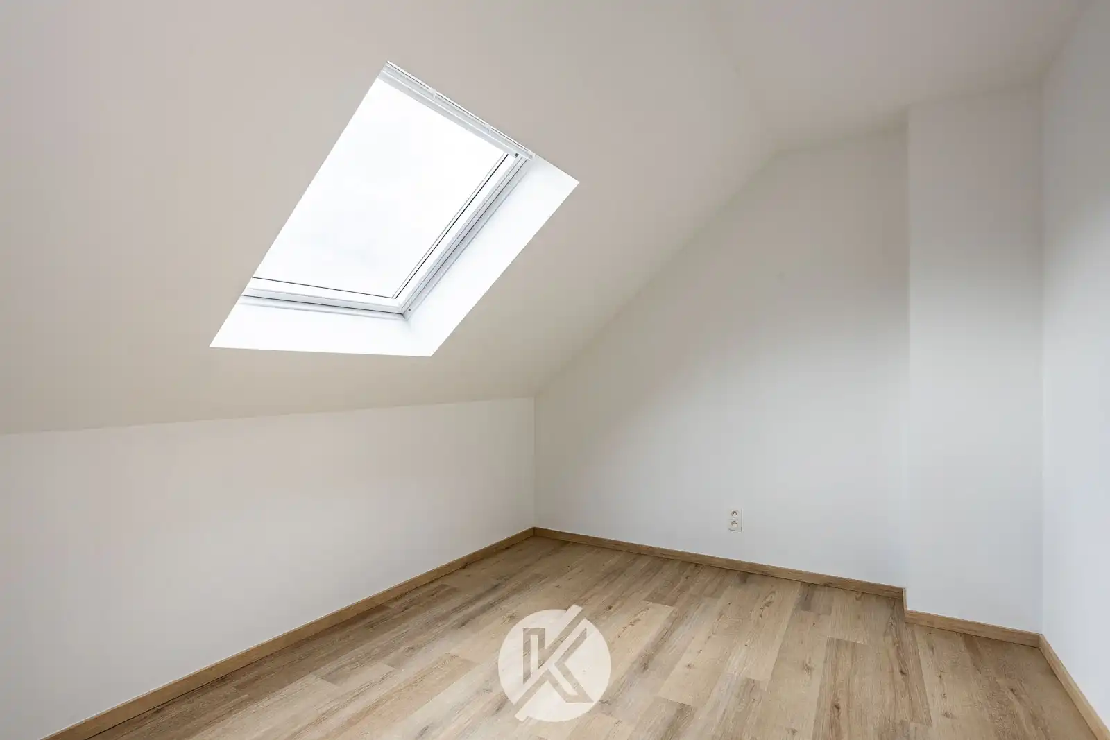 Gerenoveerde woning met moderne afwerking foto 16