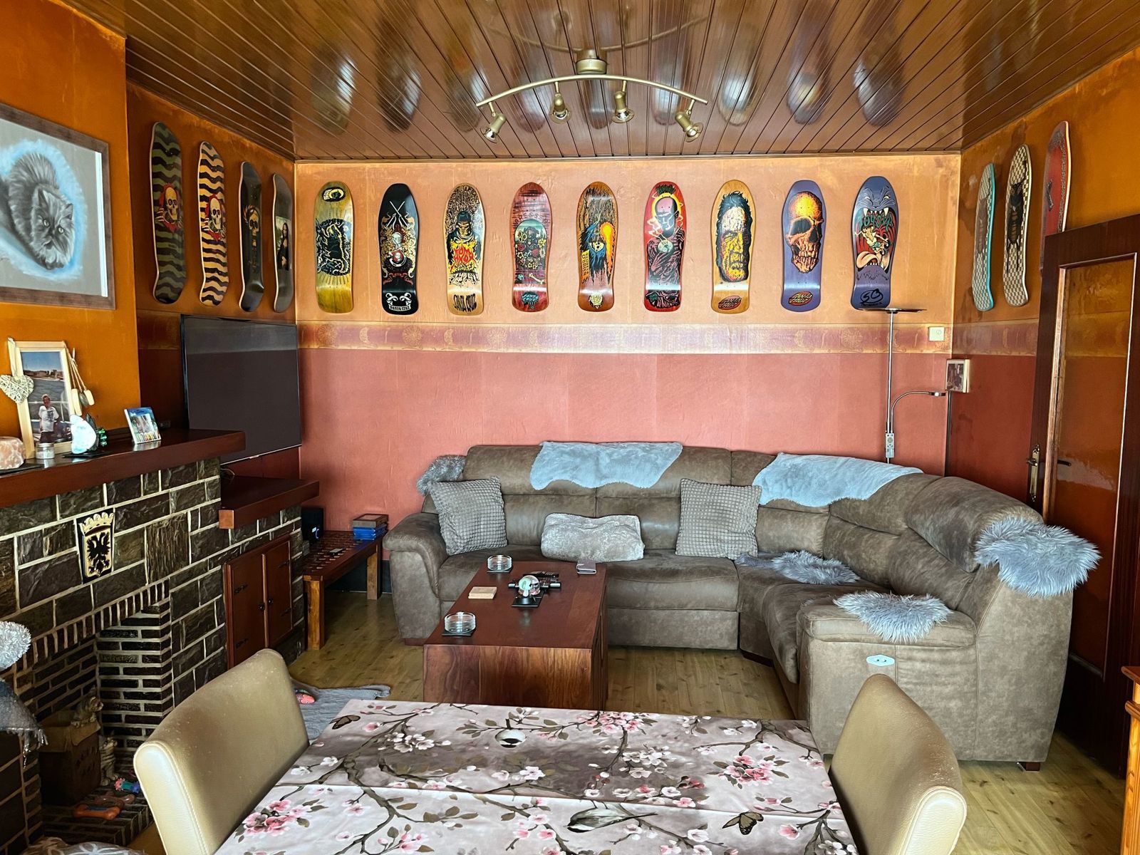 Te renoveren woning met o.a. 2 slaapkamers foto 3