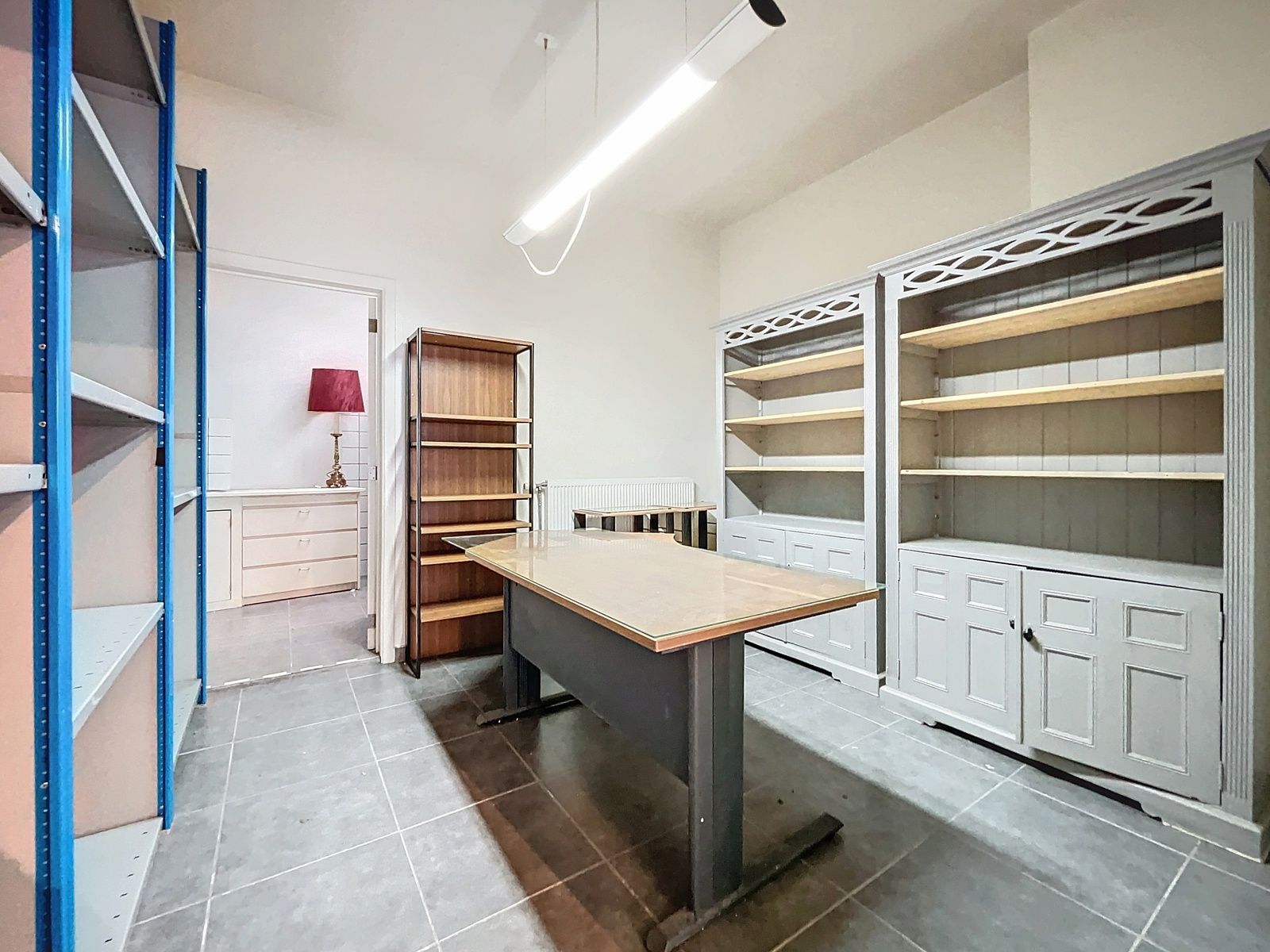 Handelspand nabij Station van Tienen foto 9