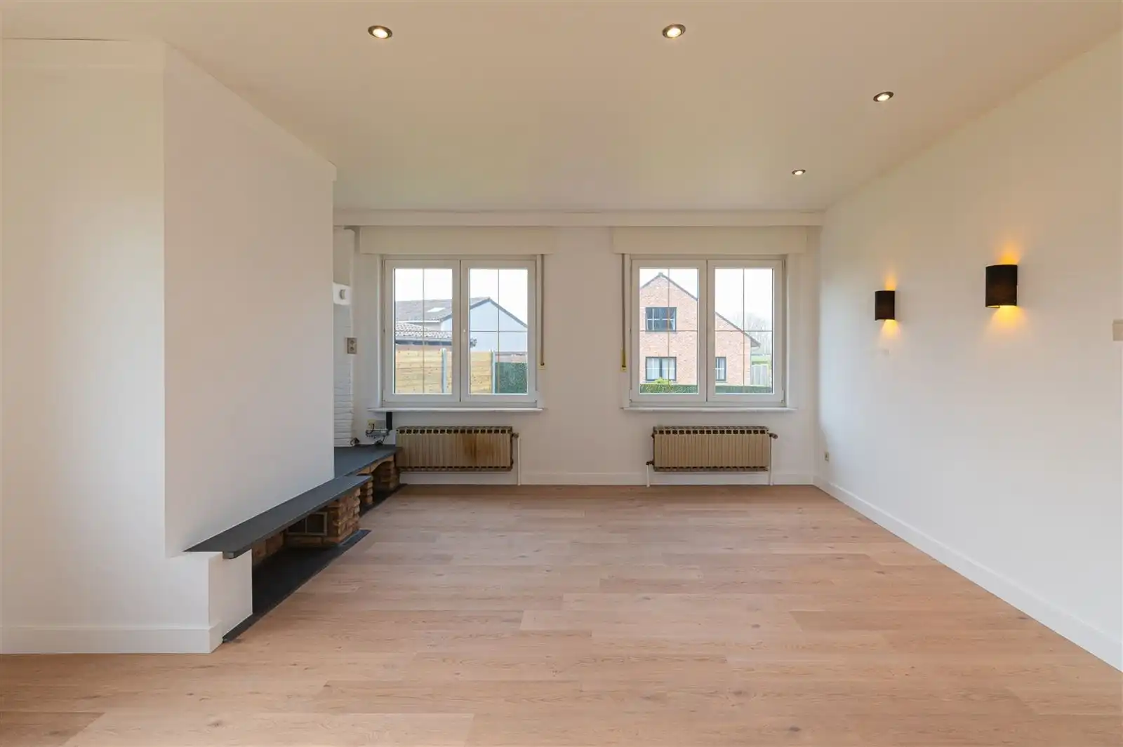 Landelijk gelegen 4-gevel villa - volledig vernieuwd foto 8