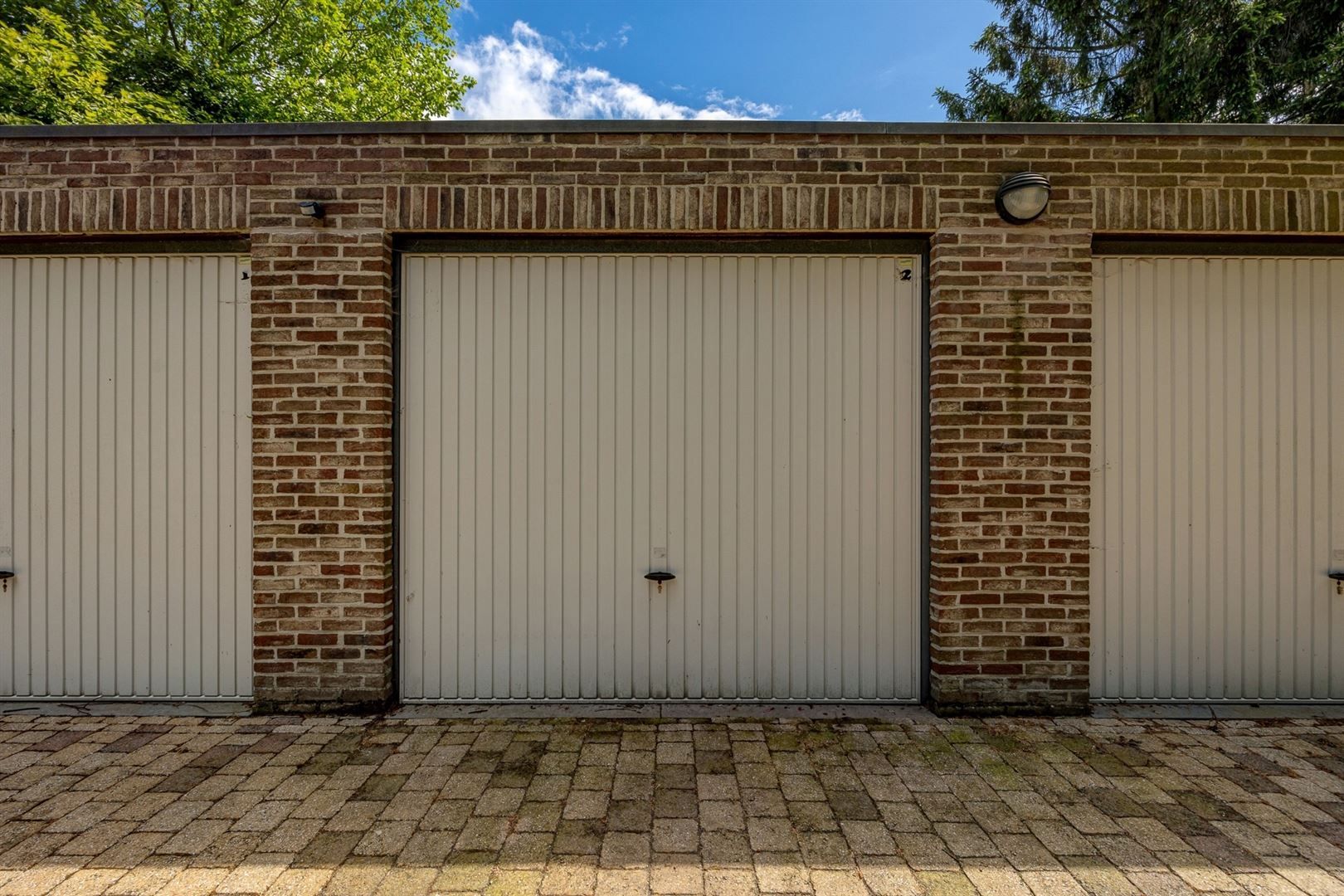 Licht dakappartement met 1 slpk, reuze zonneterras en garage foto 23