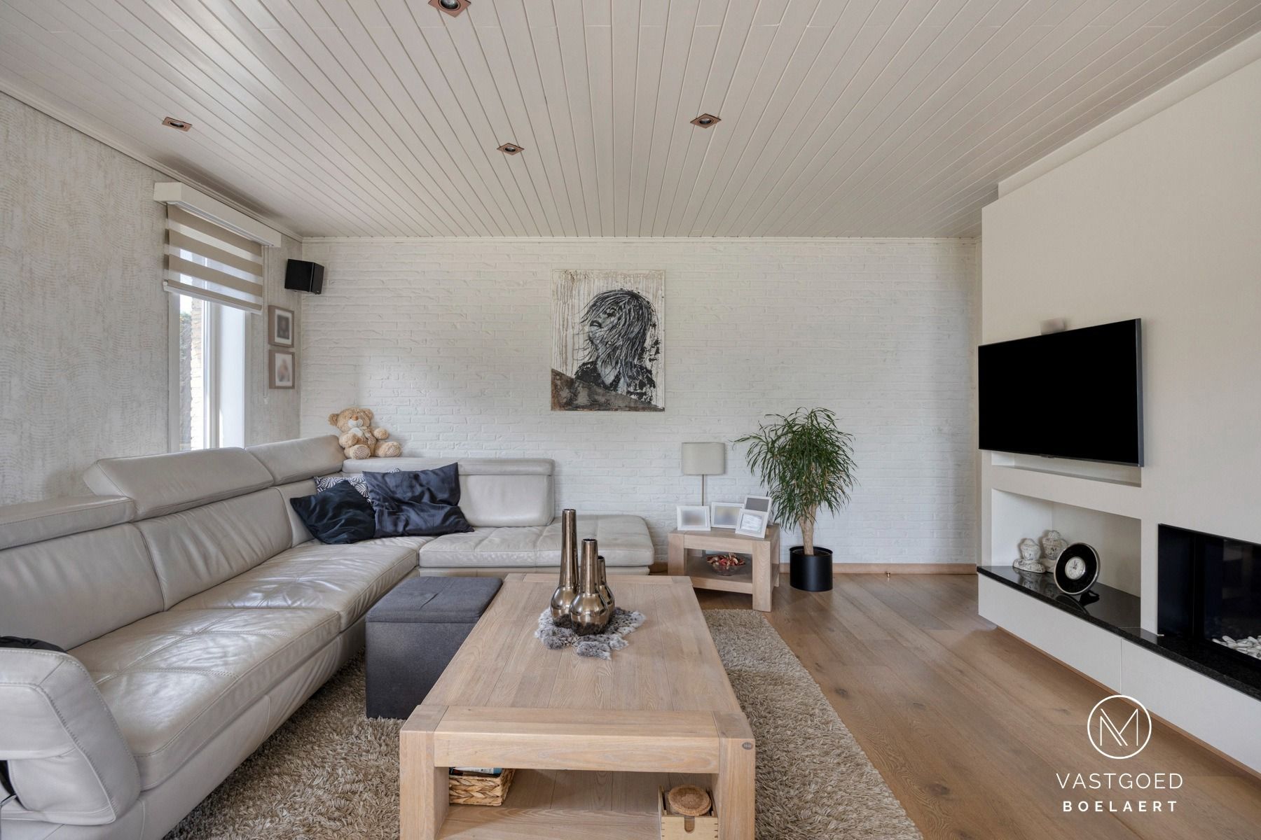 Ruime instapklare villa met sauna en dubbele garage. foto 5