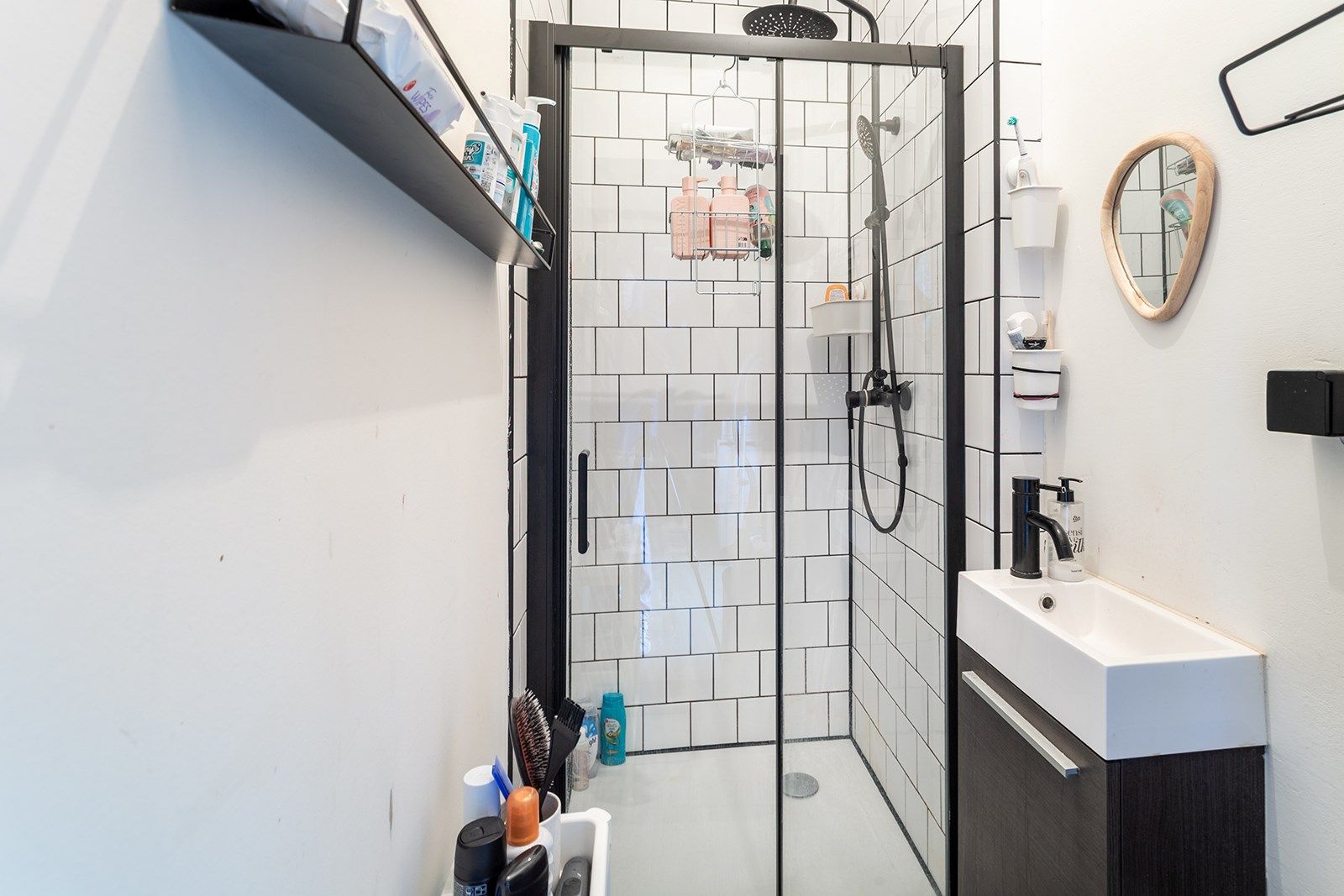 Lichtrijk hoek appartement met karakter!  foto 18
