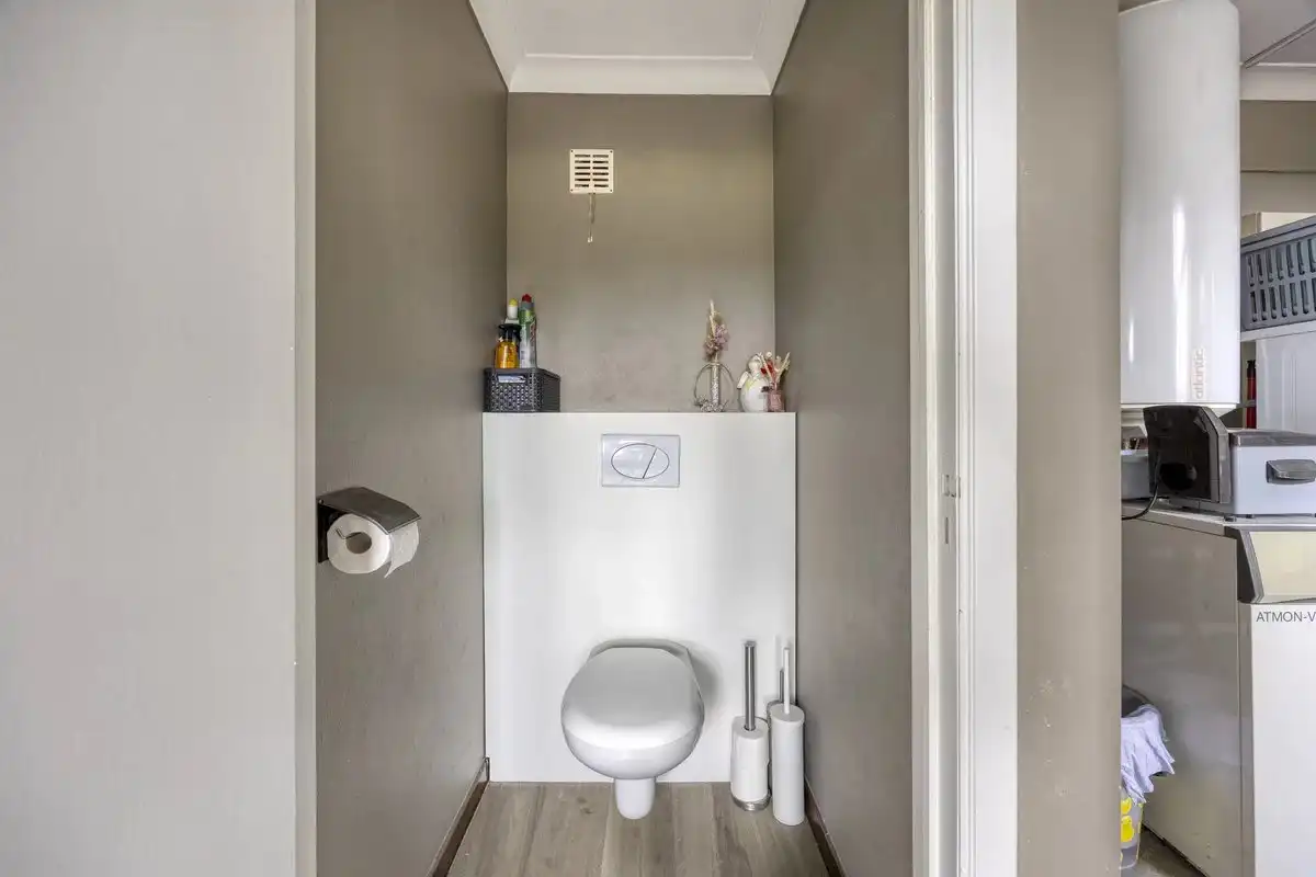 OPBRENGSTEIGENDOM BESTAANDE UIT TWEE RUIME EN VERHUURDE APPARTEMENTEN IN HERK-DE-STAD foto 18