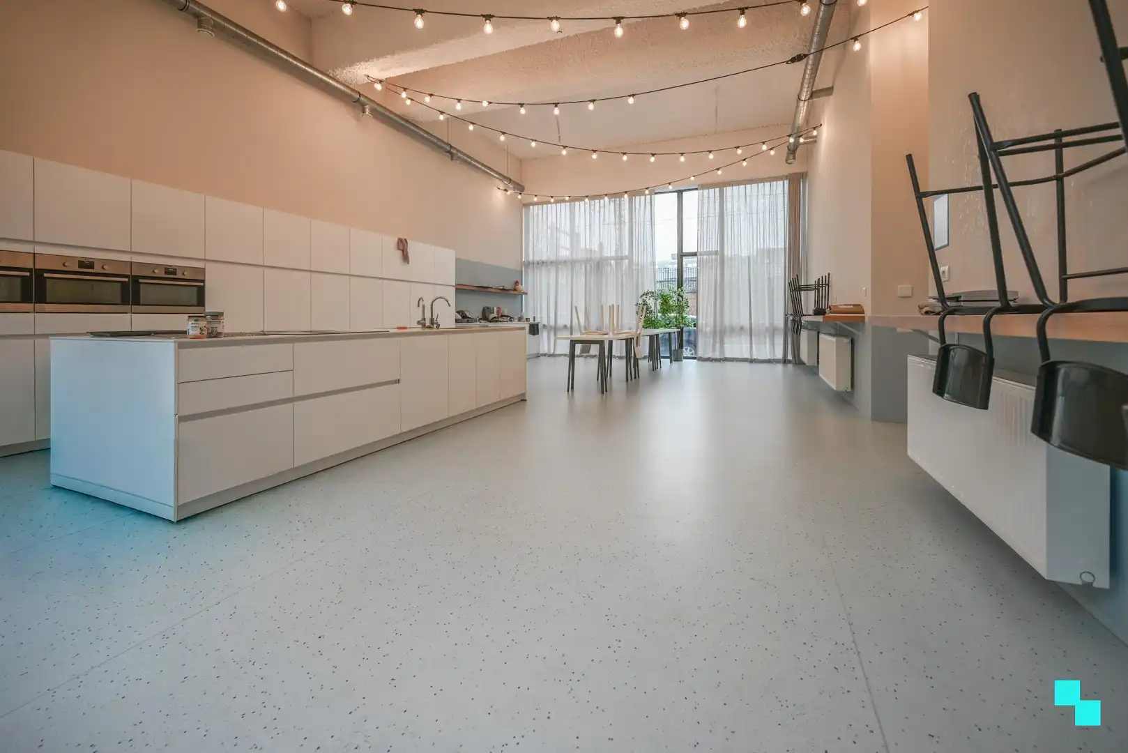 Studentenkamer met eigen sanitair in centrum Kortrijk foto 9