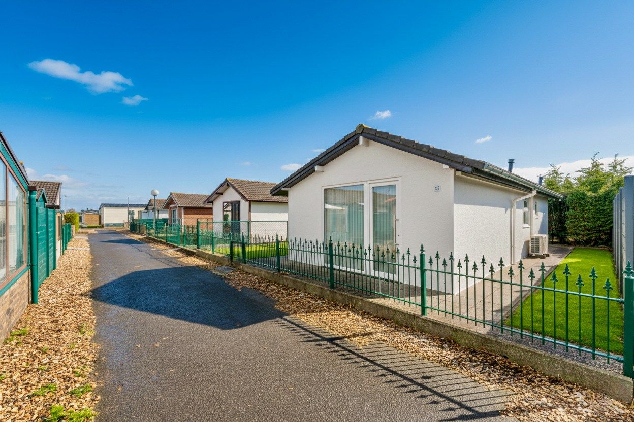 Luxe chalet vlakbij het strand foto 17