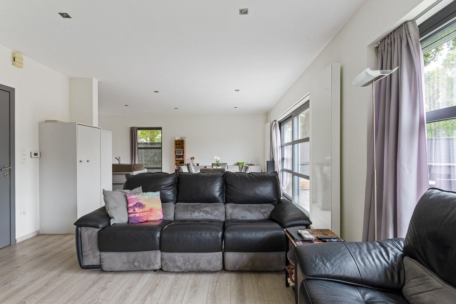Recente open bebouwing met tuin en 4 slaapkamers te Sint-Job! foto 13