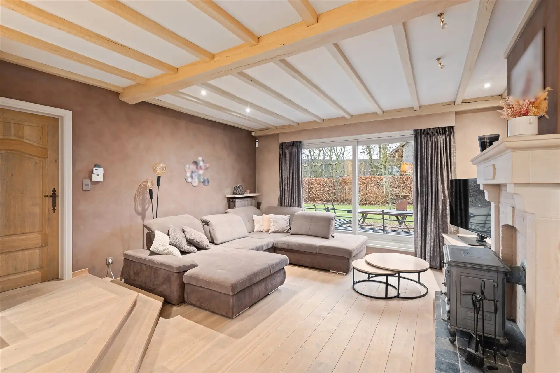 Ruime, stijlvolle gezinswoning met tuin in Kalken / Laarne foto 4