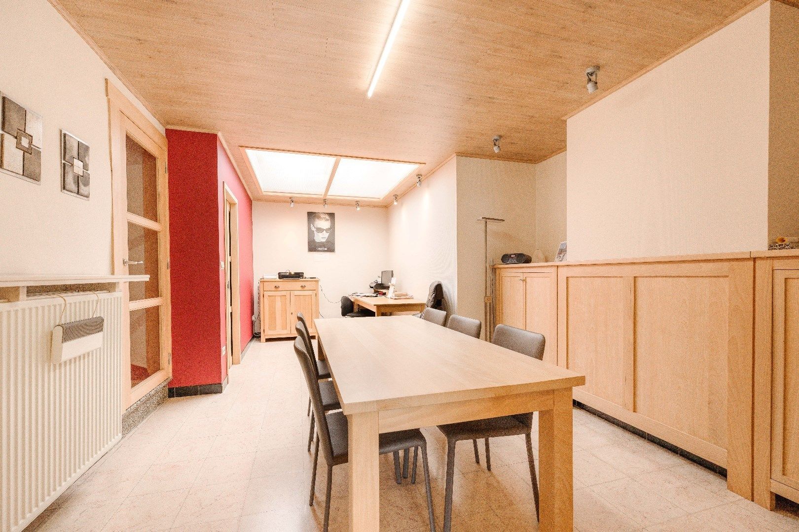 VERRASSEND RUIME WOONST (HANDELSHUIS) MET TUIN & GARAGE | TOEGANG ACHTEROM foto 5