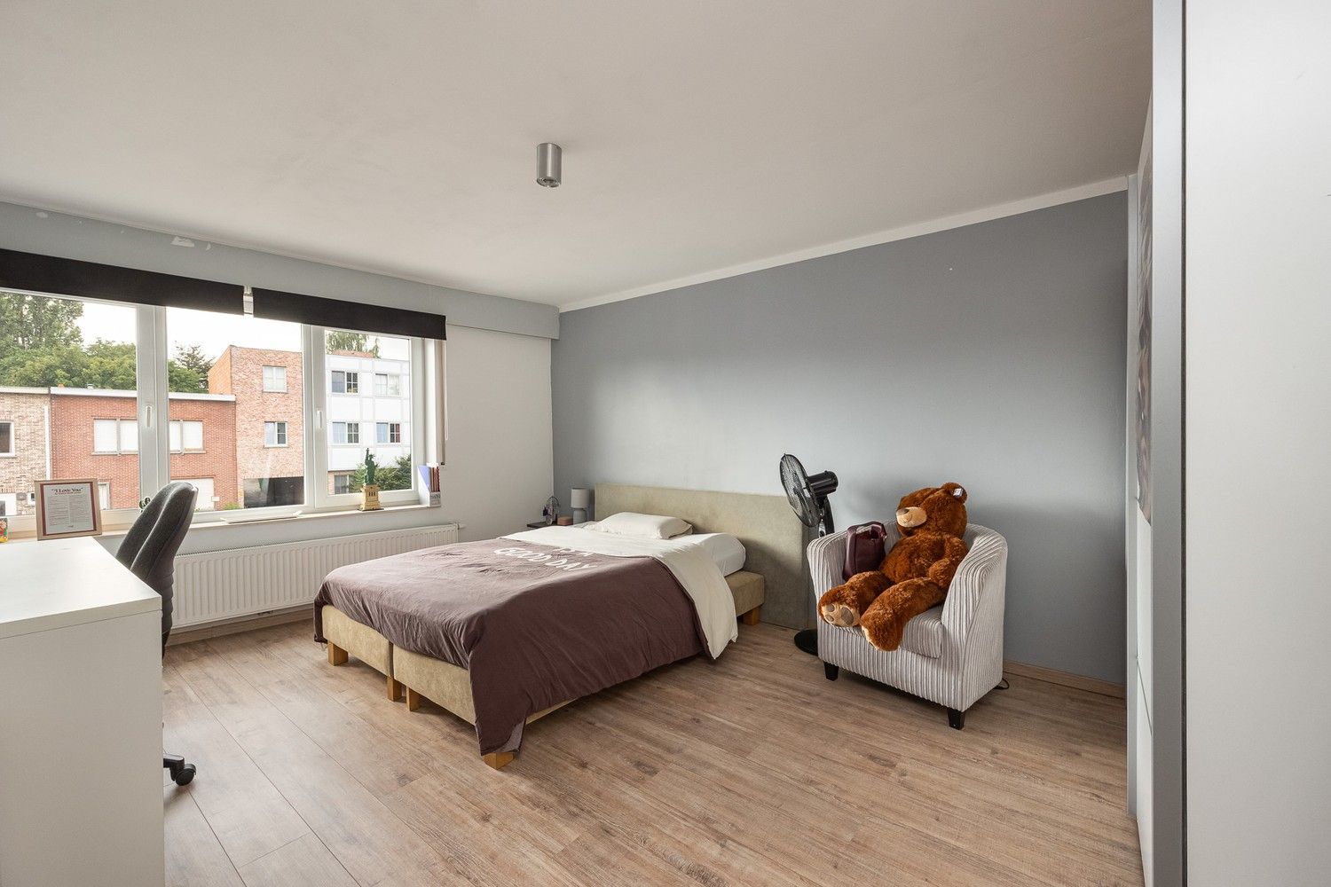 Gerenoveerde halfopen bebouwing nabij centrum Wommelgem foto 11