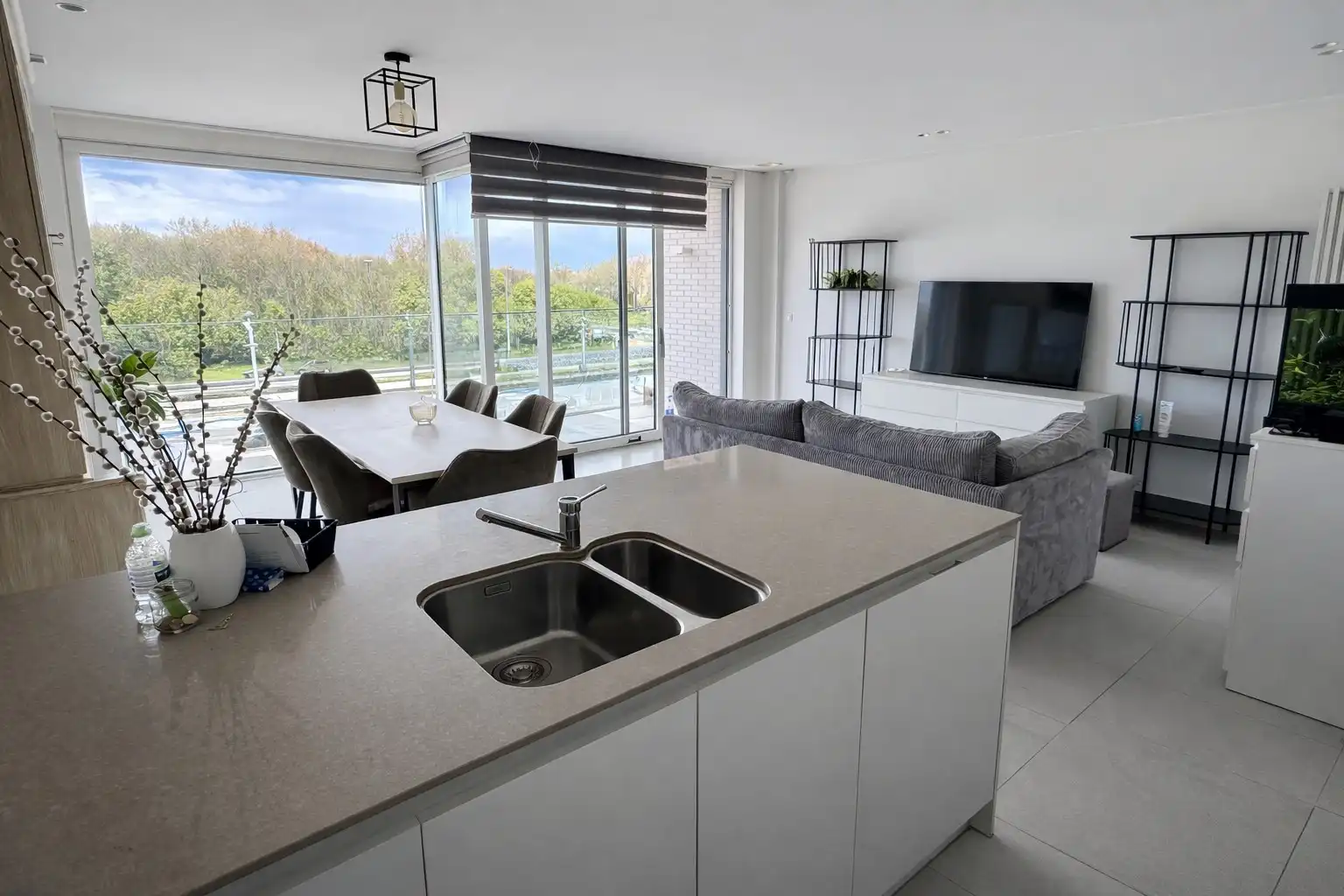 Appartement met zicht op de duinen, vlak bij het strand van Bredene. foto 3