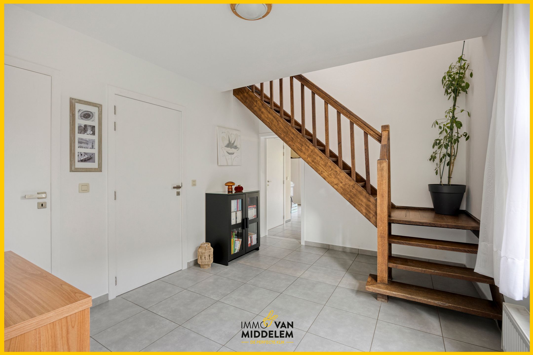 INSTAPKLARE WONING MET 3 KAMERS, TERRAS, TUIN EN GARAGE foto 13