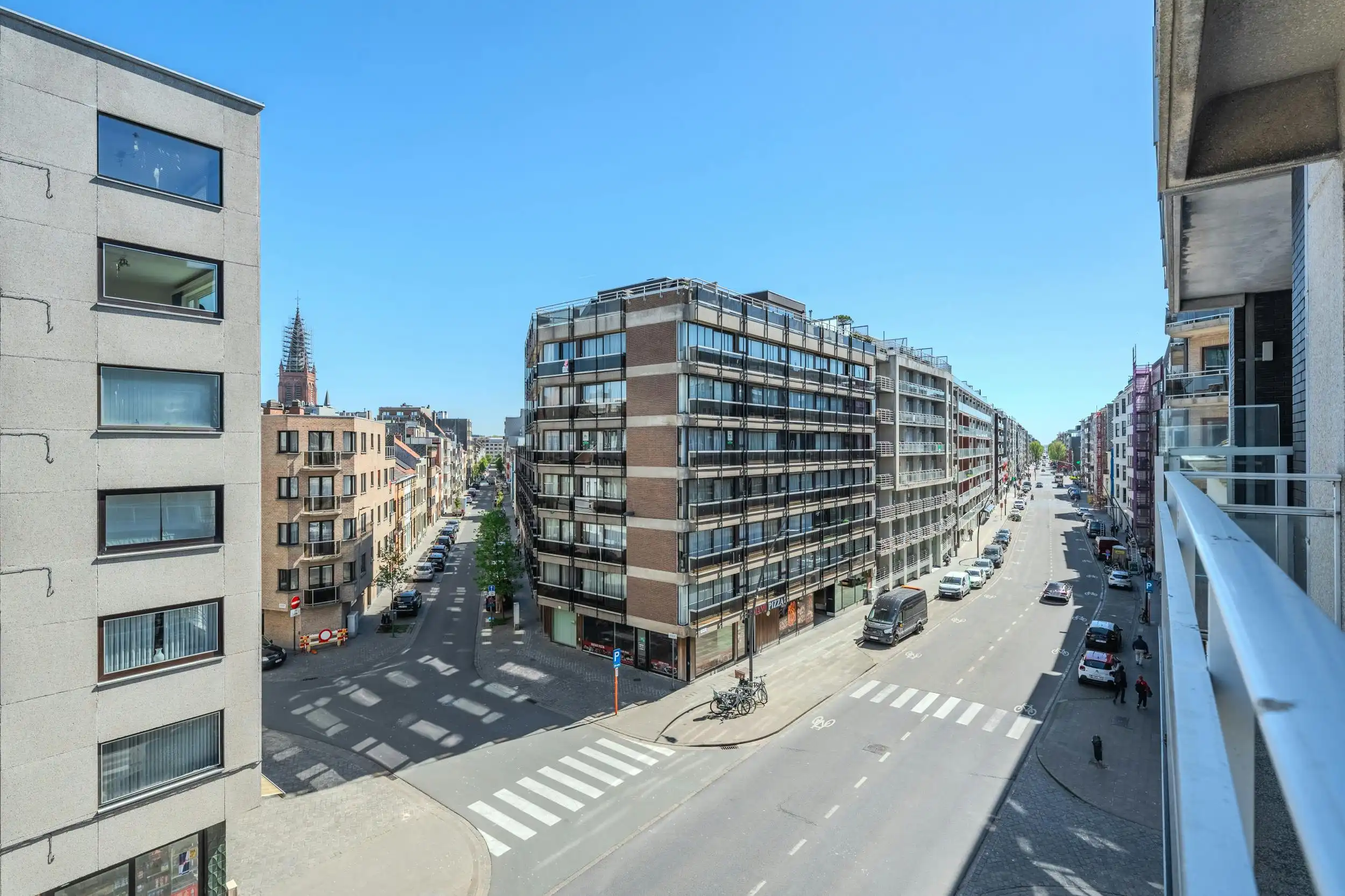 Lichtrijk appartement te koop te centrum oostende foto 4