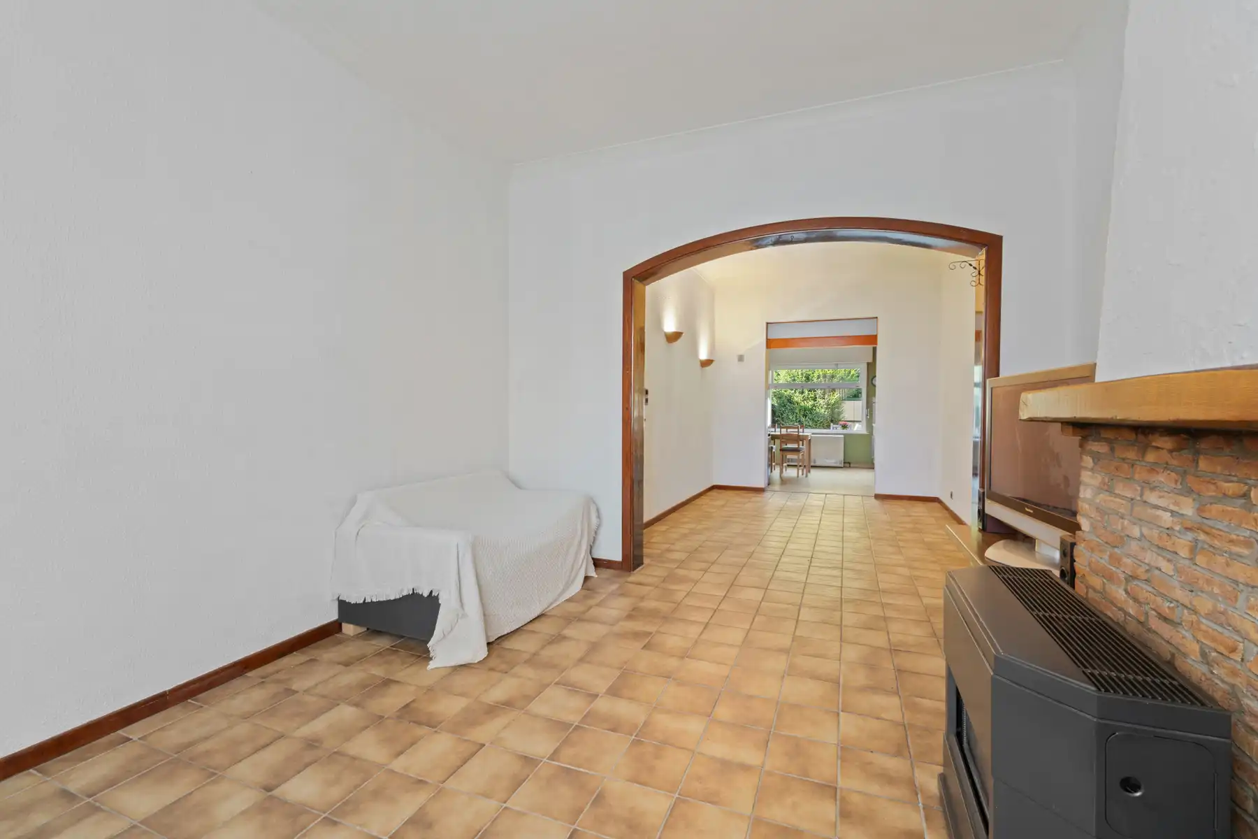 Gezinswoning met 3 slaapkamers en tuin te Vilvoorde foto 2