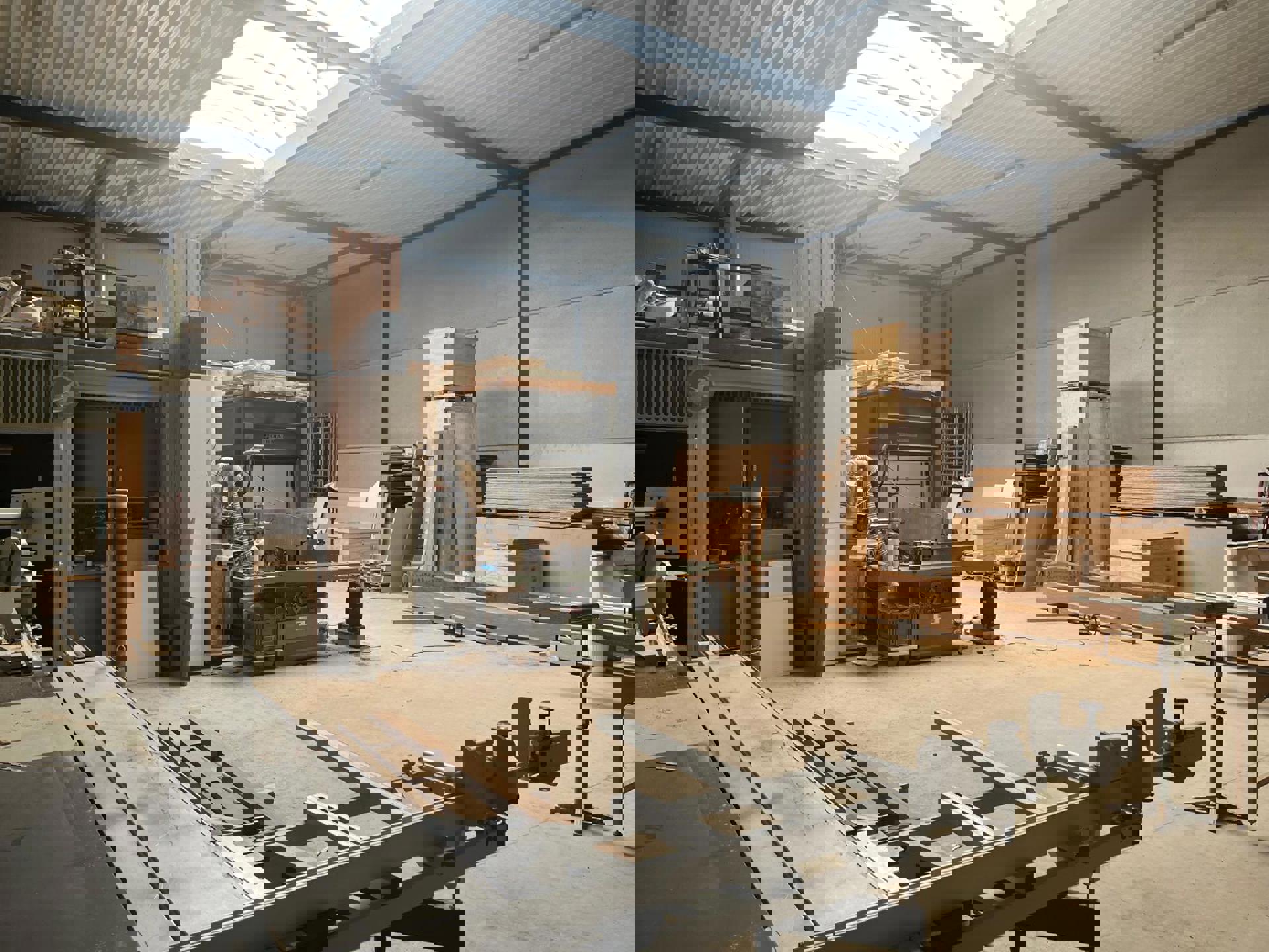 Magazijn 342m² met kantoor 54m² te Ranst foto 3