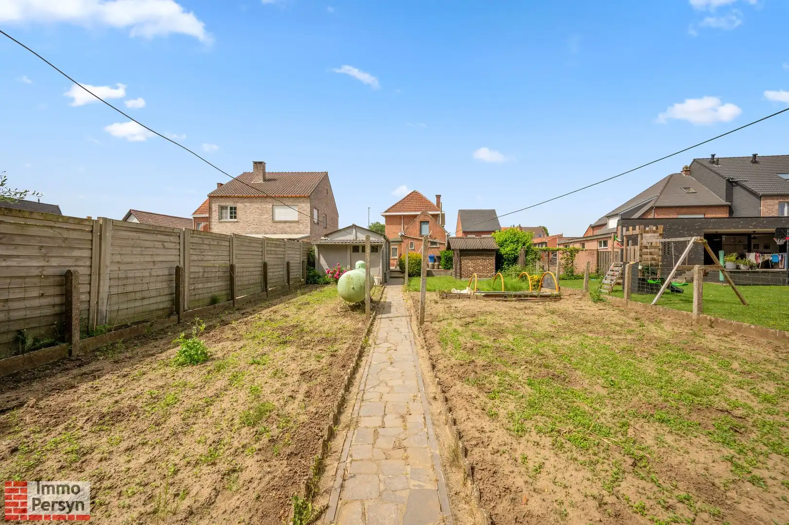 Charmante vrijstaande jaren 50 woning met oprit en tuin foto 28