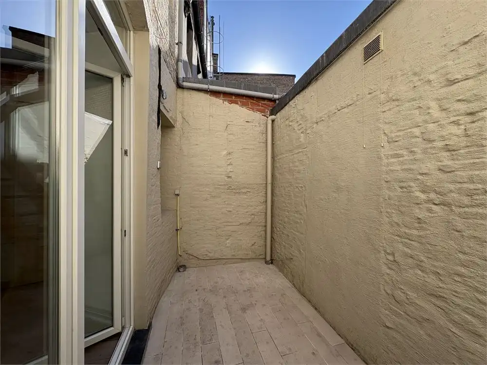 LICHTRIJKE WONING IN HET CENTRUM VAN BRUGGE foto 10