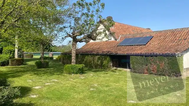 Hoeve met zwembad op 1,2 ha in Alken foto 17