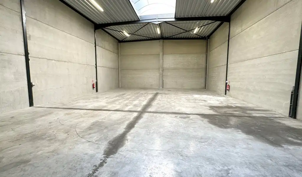 Nieuwbouw opslagruimte te huur in Sint-Lenaarts foto 3