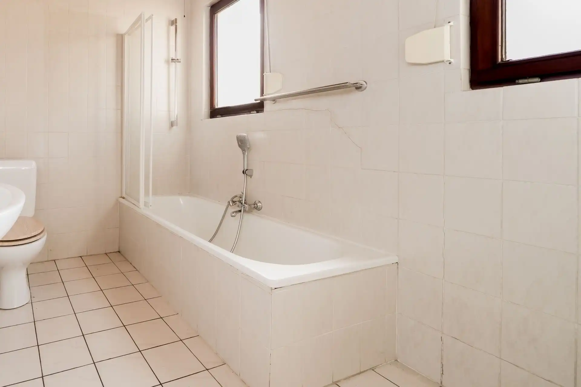 Eengezinswoning met 3 slpks en toegang via de tuin! foto 16