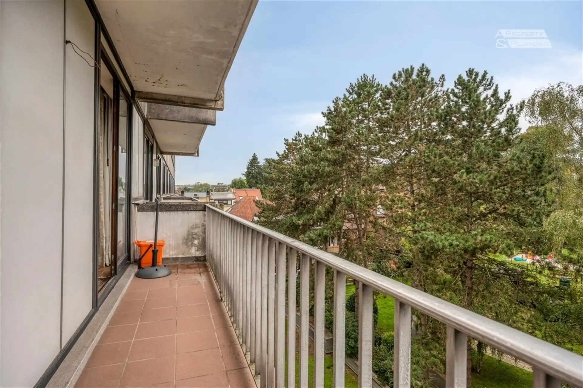 Centraal gelegen op te frissen 1 slaapkamer appartement in Watermael-Bosvoorde foto 15