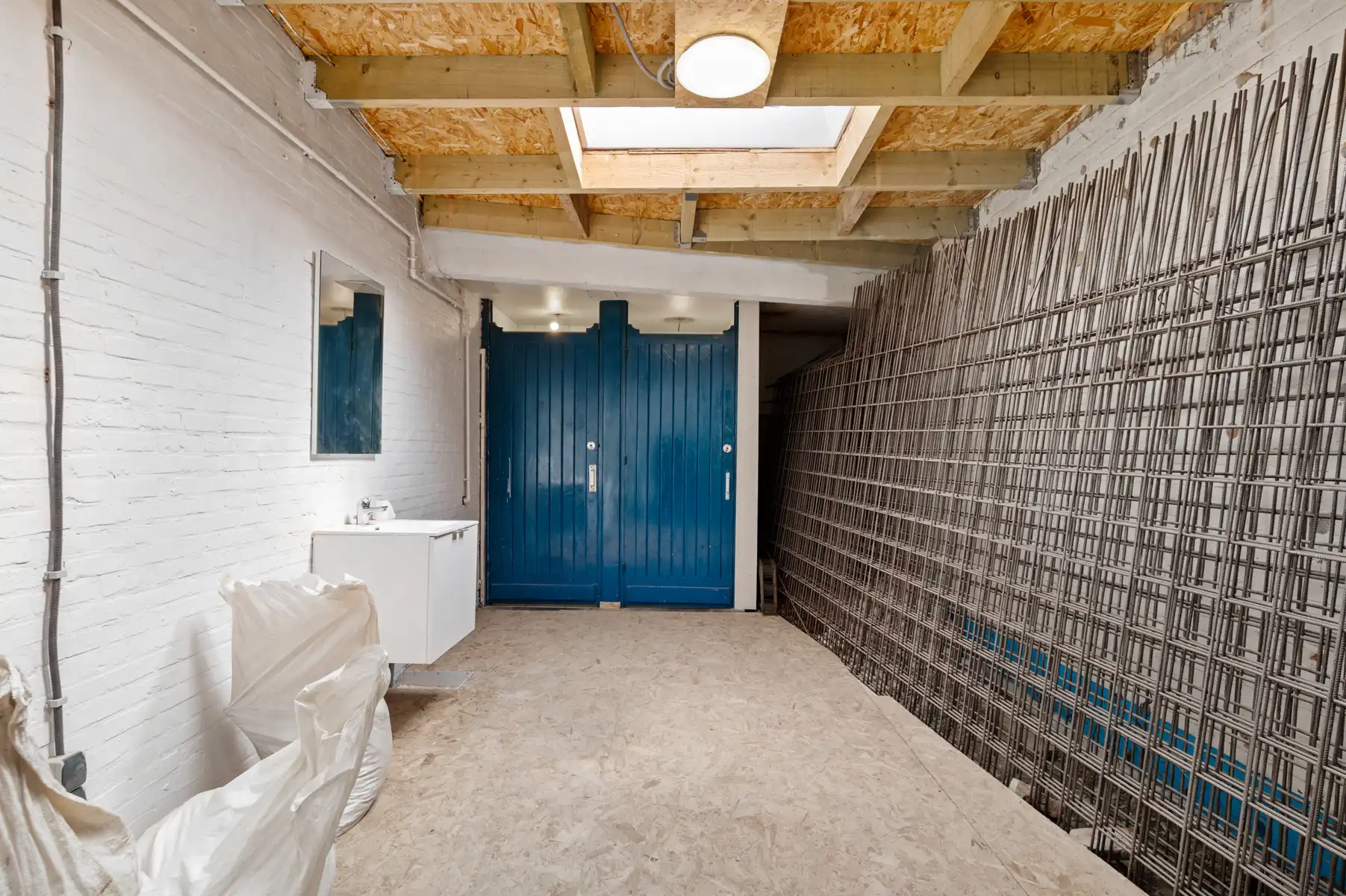 Ruim handelspand van ca. 165 m² op een commerciële locatie. foto 13