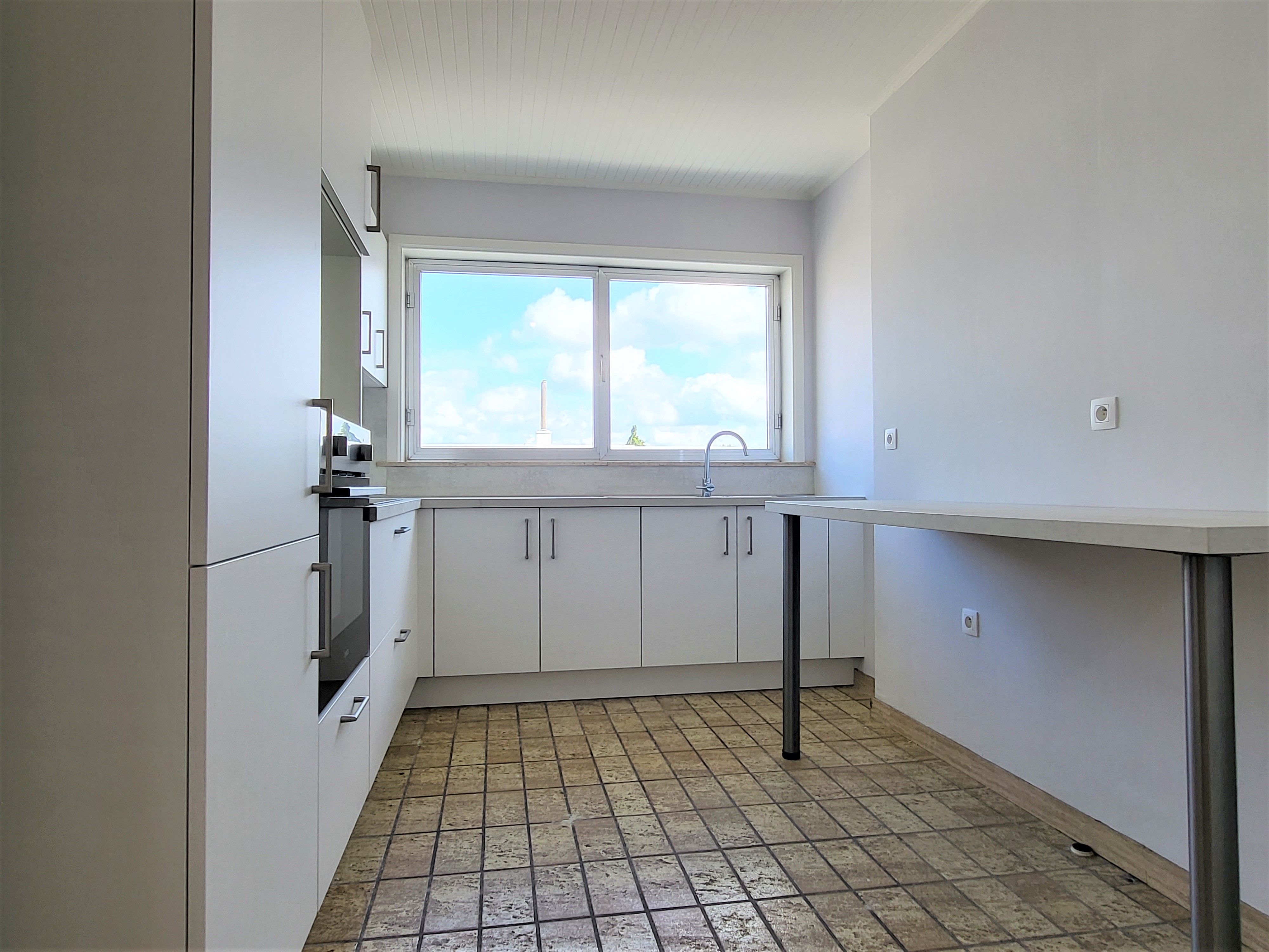Prachtig appartement van 85m², gelegen op de 1ste verdieping met zuidgericht terras v 28m². foto 13