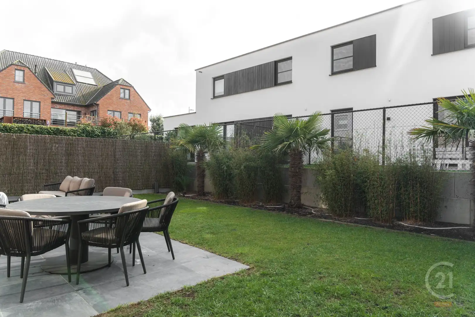 Moderne Woning met 4 Slaapkamers en Inpandige Garage in Lombardsijde foto 22