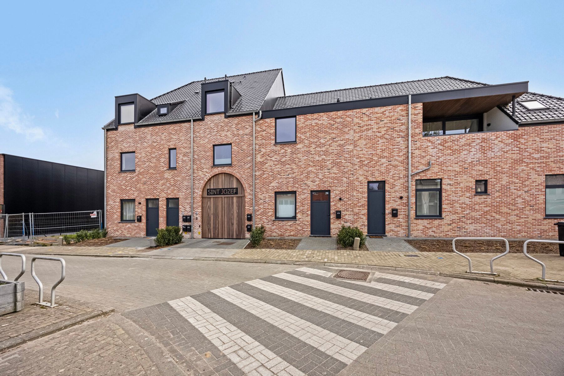 Prachtige nieuwbouw in landelijk kader foto 19