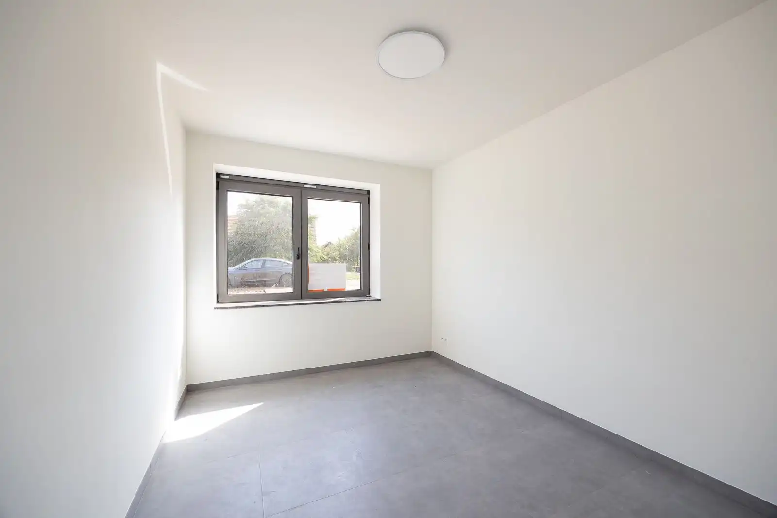 Nieuwe, energiezuinige woning met vrij uitzicht over de velden. foto 13