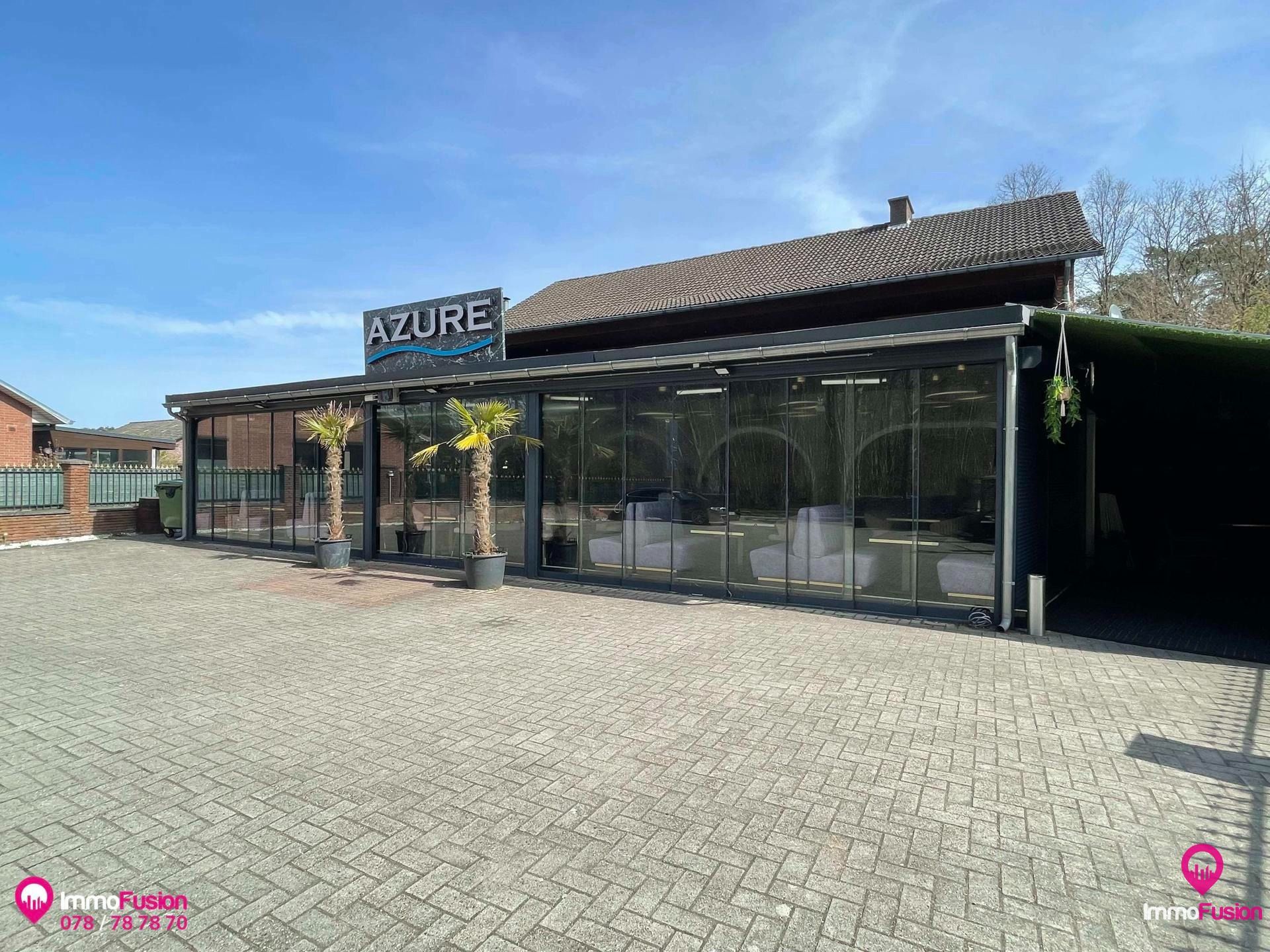Riant handelspand met apart appartement + parking op toplocatie! foto 2