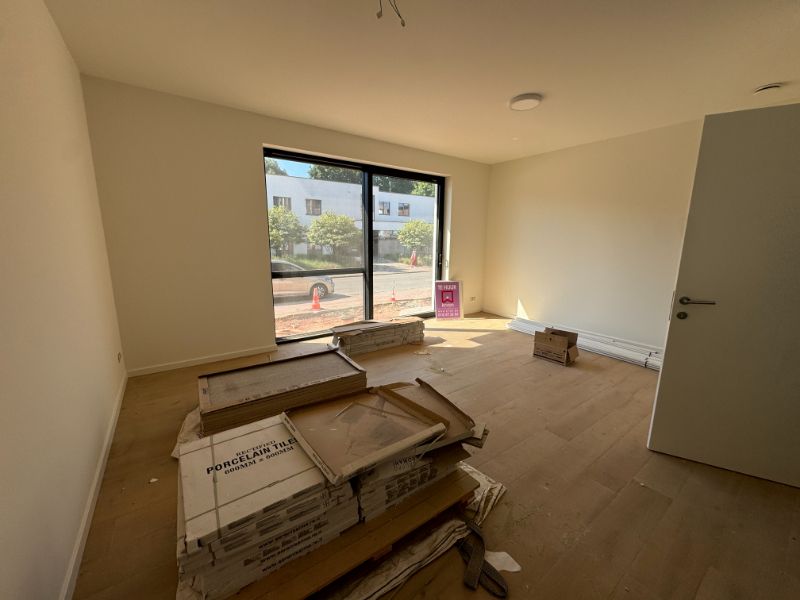 GLOEDNIEUW glvl app met 3 slaapkamers en tuin! foto 4