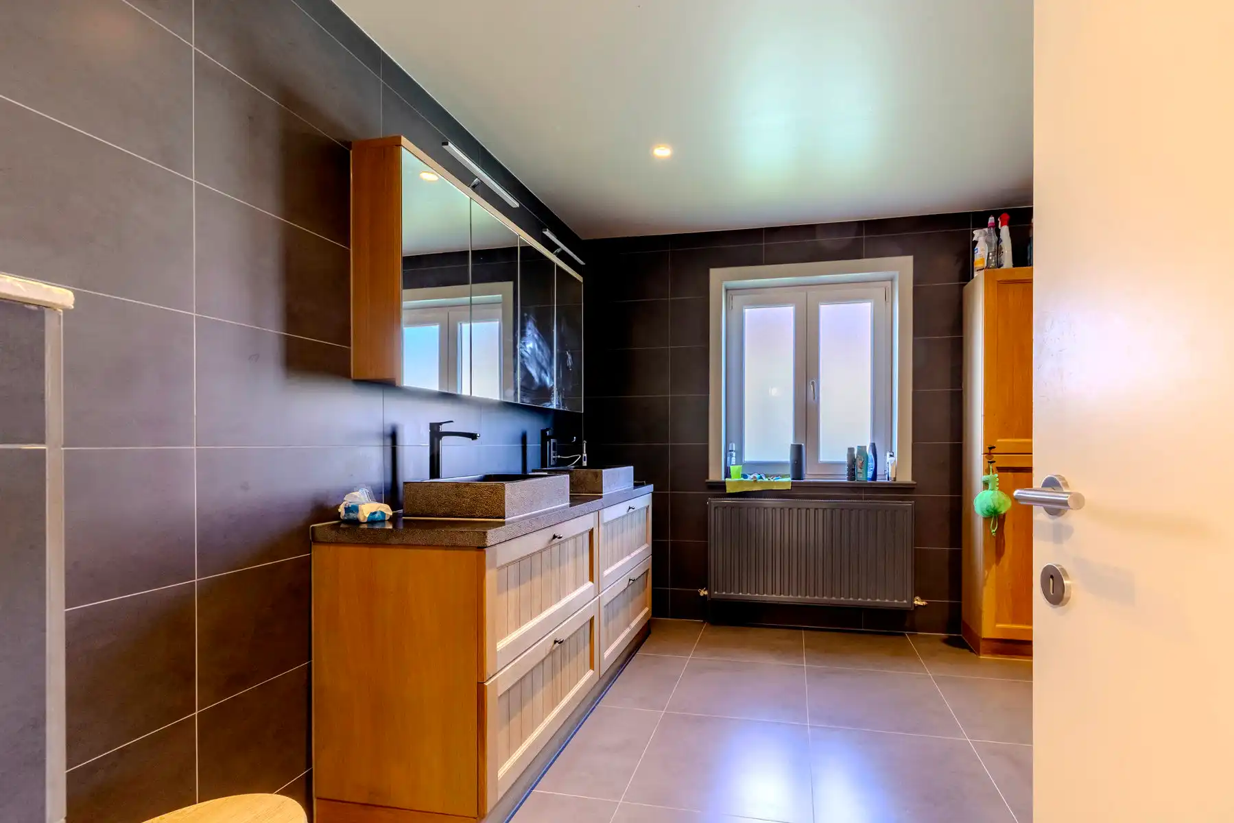Zeer energiezuinige woning met 5 slpks op ca. 769 m² grond.  foto 13