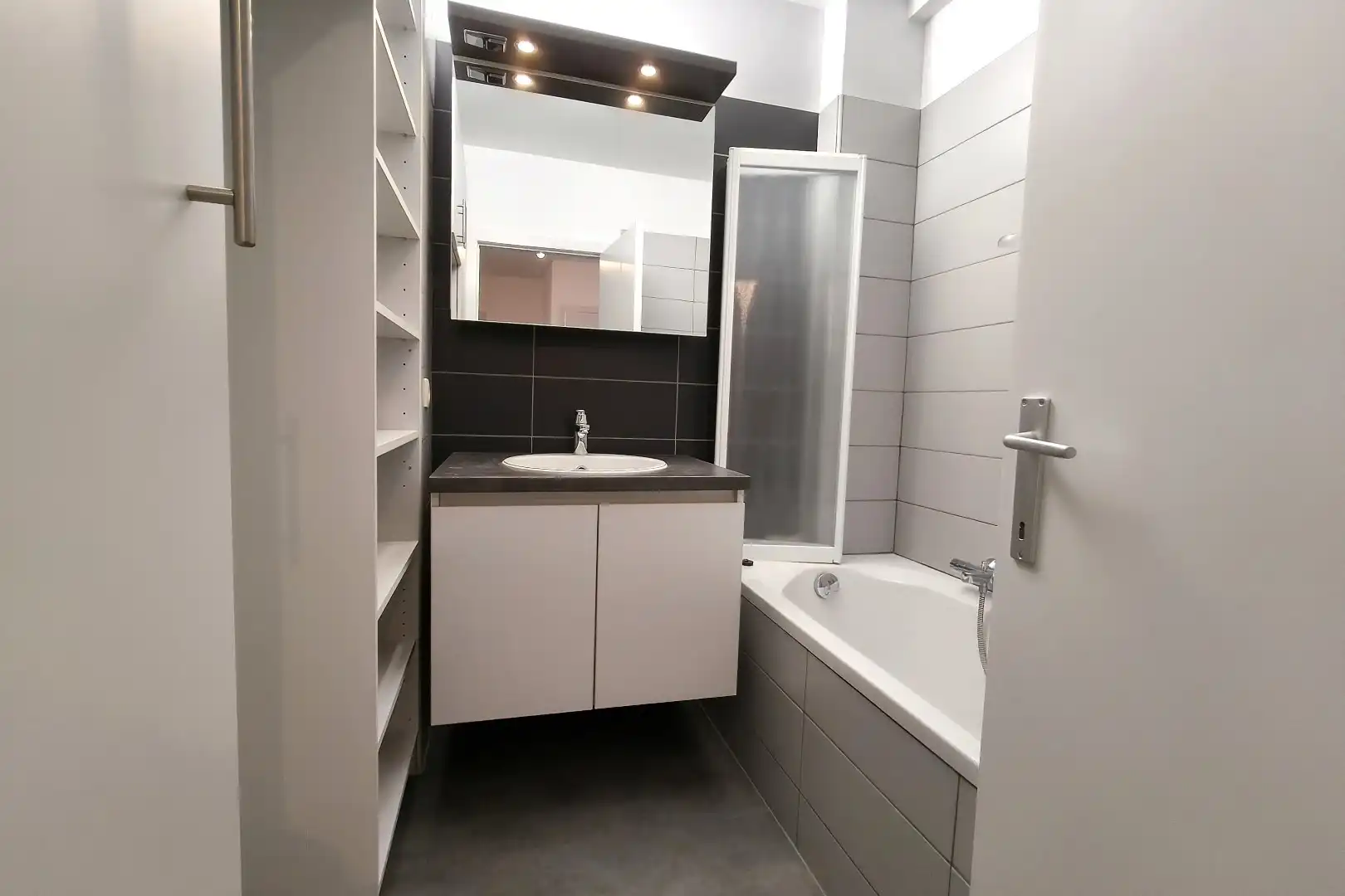 APPARTEMENT IN HET CENTRUM VAN HASSELT foto 7