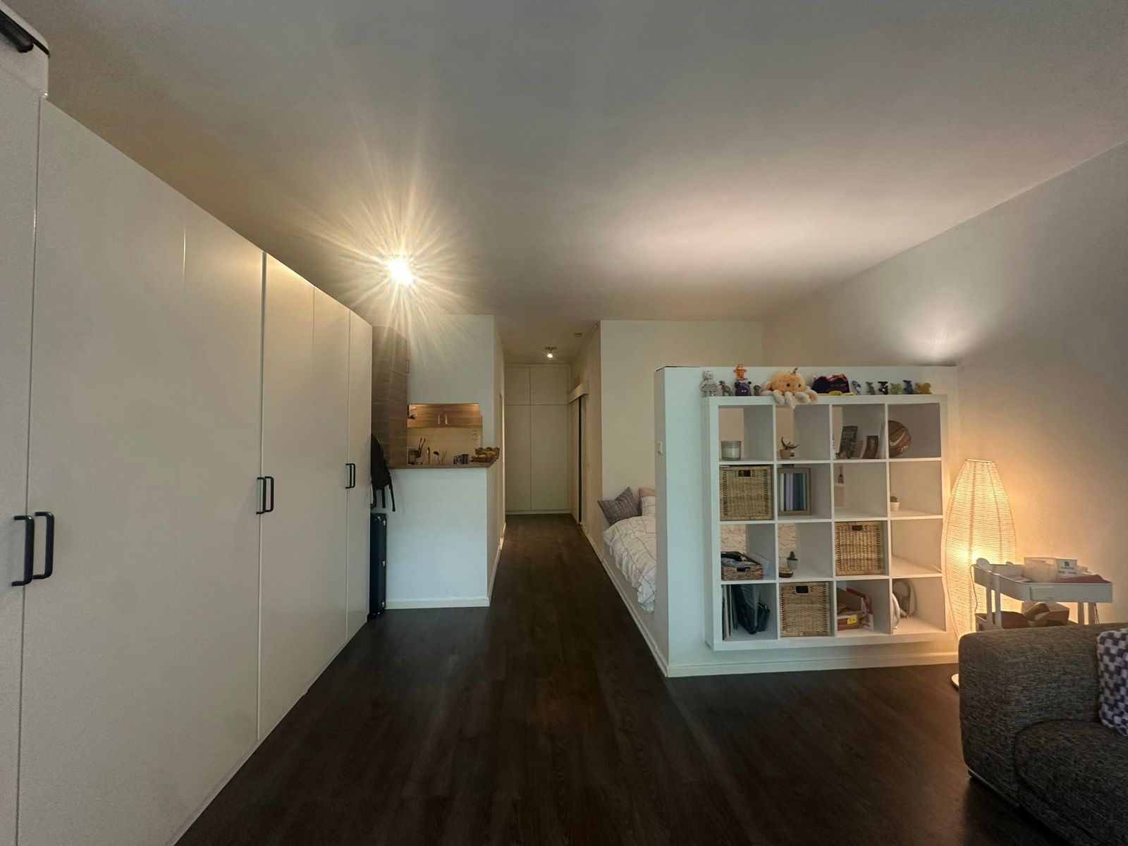 Ruime studio (56m²) met prachtig uitzicht aan het stadspark foto 7