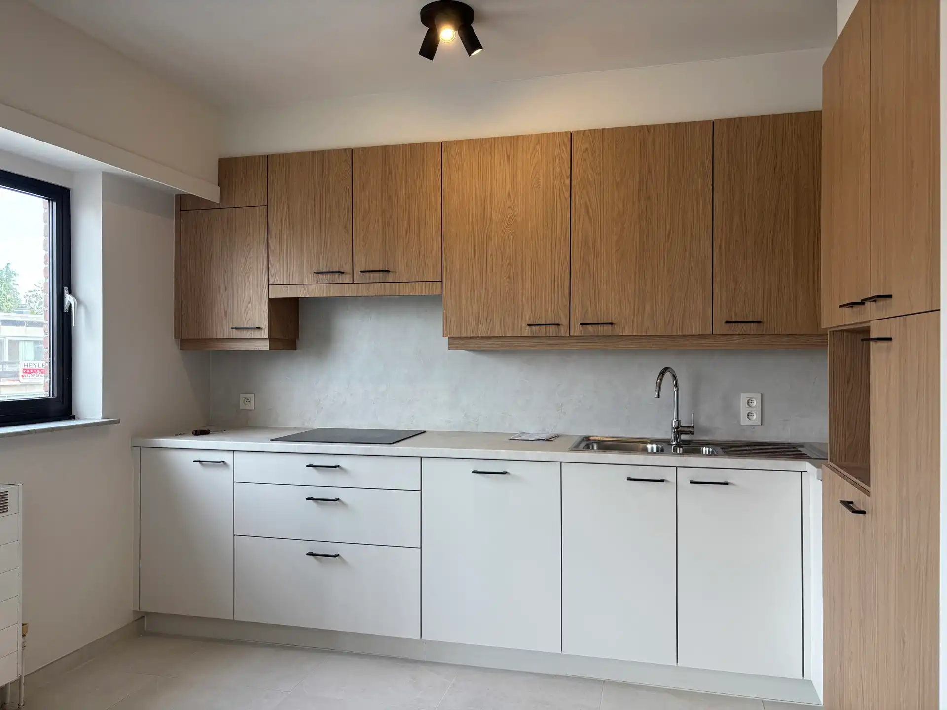 Recent gerenoveerd appartement met 2 slaapkamers foto 5