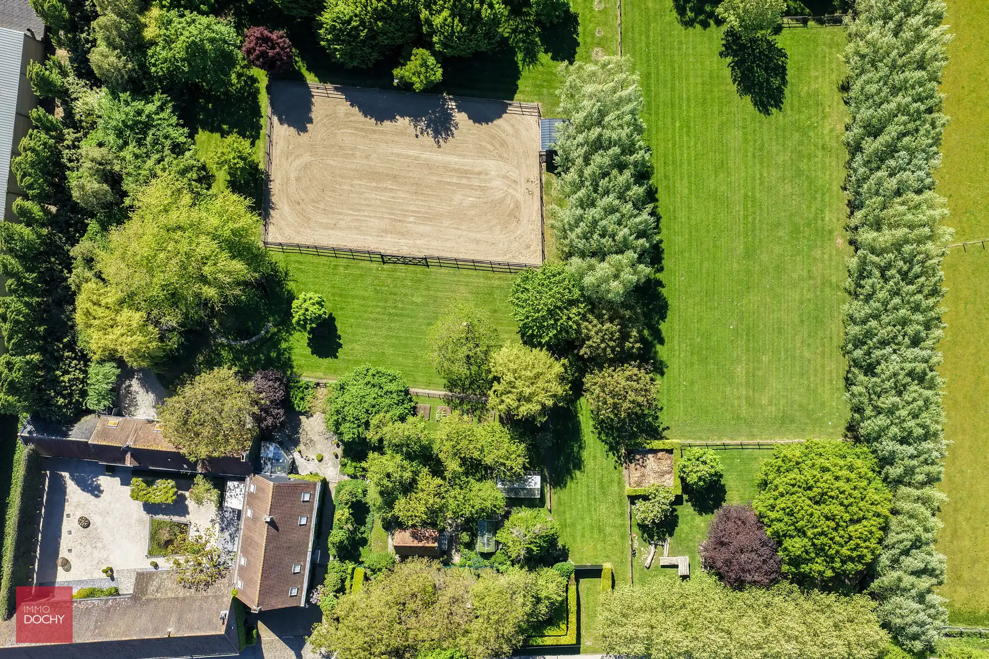 Zeer goed onderhouden gerestaureerde hoeve foto 21