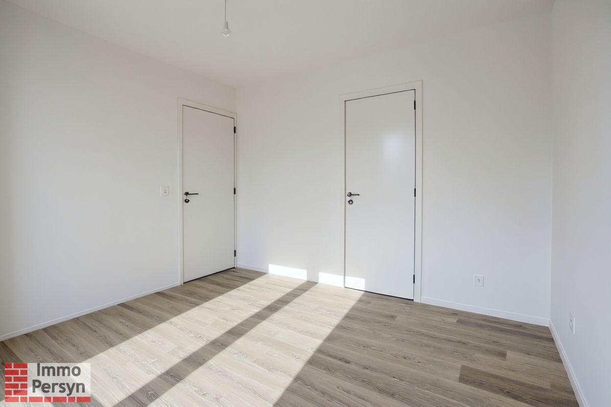 Energiezuinig nieuwbouwappartement – 1 slpk, lift & autostaanplaats foto 10