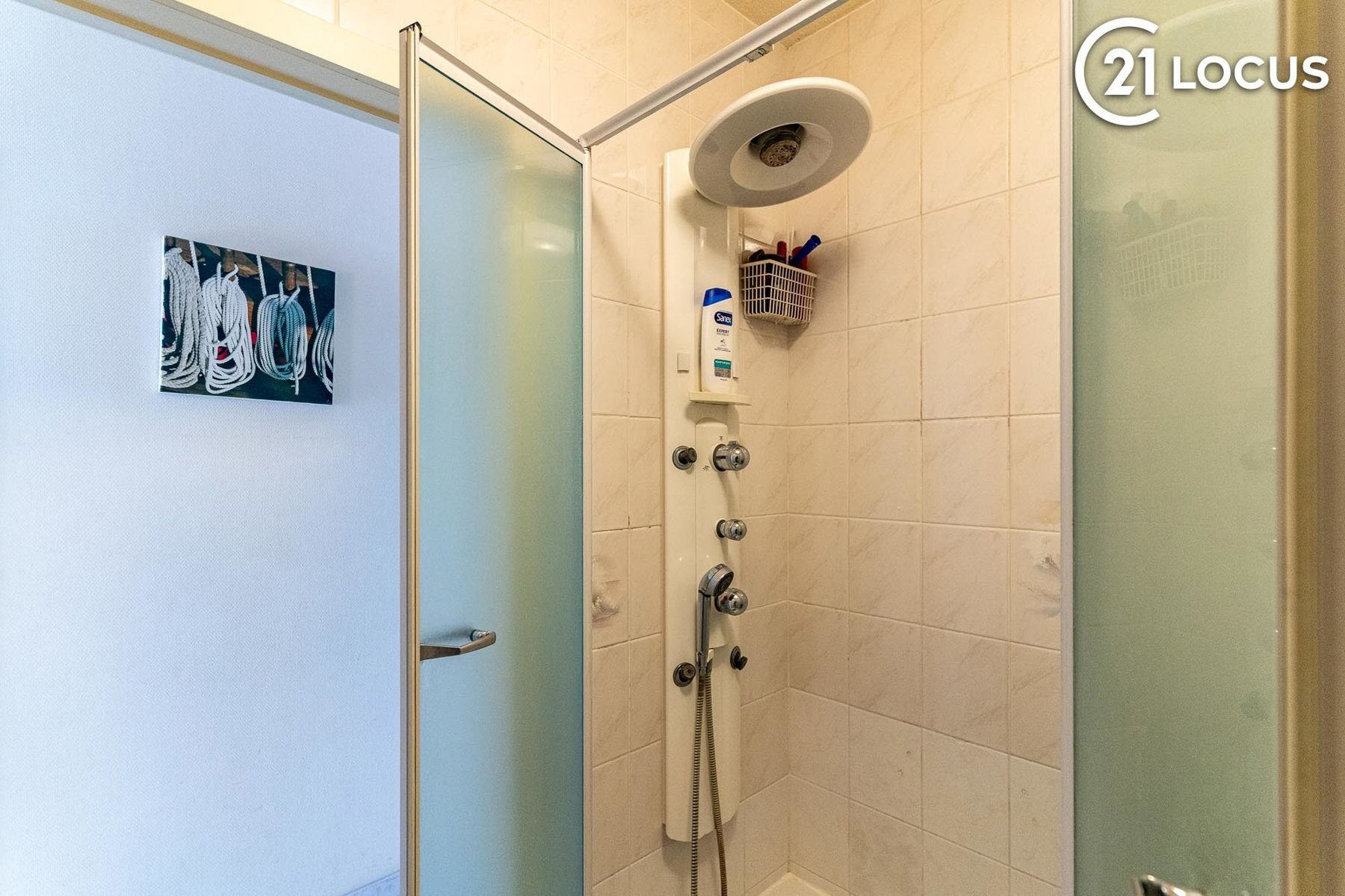 Appartement met frontaal zeezicht + optioneel een garagebox. foto 13