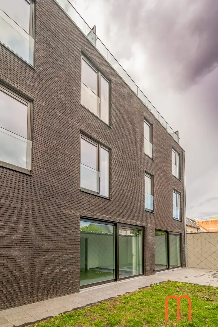 Ruim gelijkvloers appartement met terras en tuin in residentie “Lakeside” te Bredene aan de Spuikom foto 5