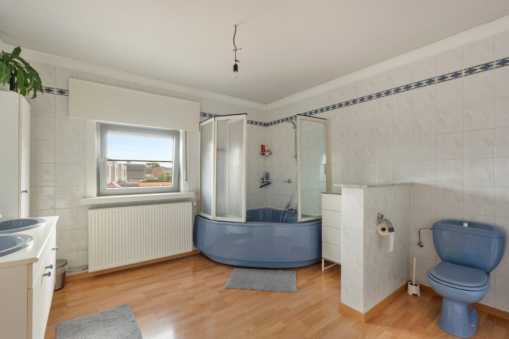 ENERGIEZUINIGE RUIME WONING OP 450M² MET 3 SLPKS, GROTE GARAGE (58M²) EN TUIN foto 20